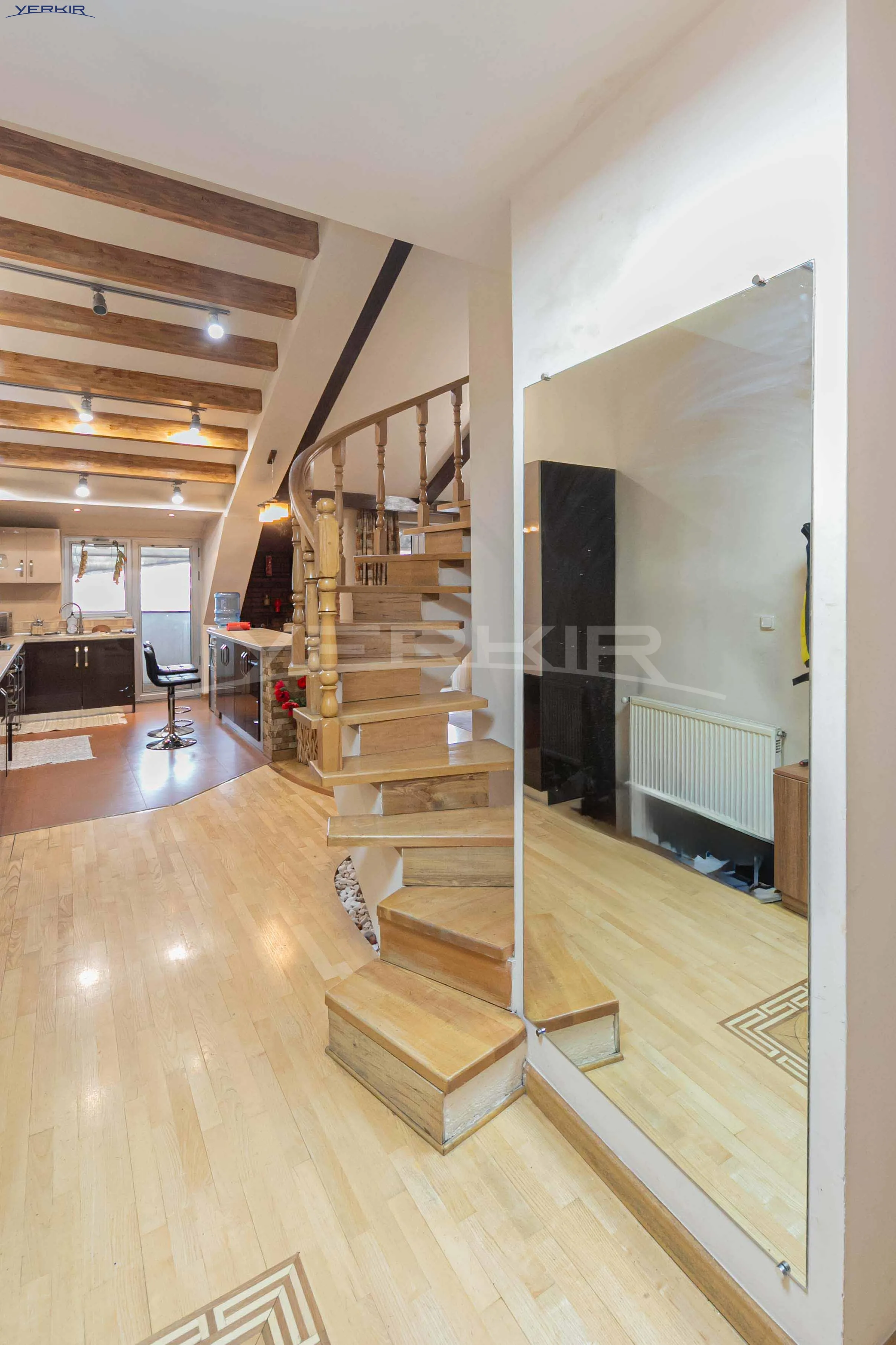 Apartments Code: 10+3268703