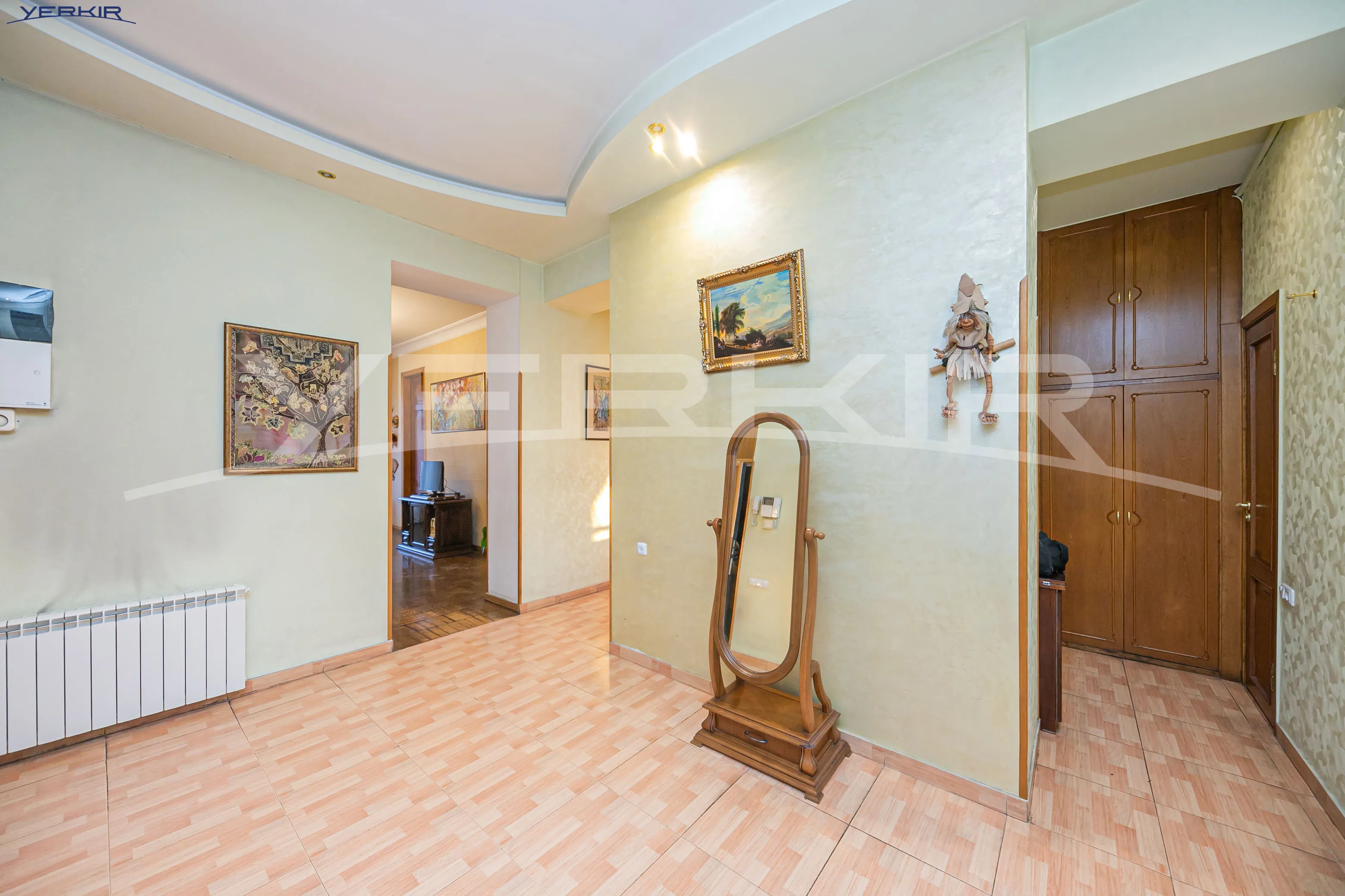 Բնակարաններ Կոդ` 1+8512796