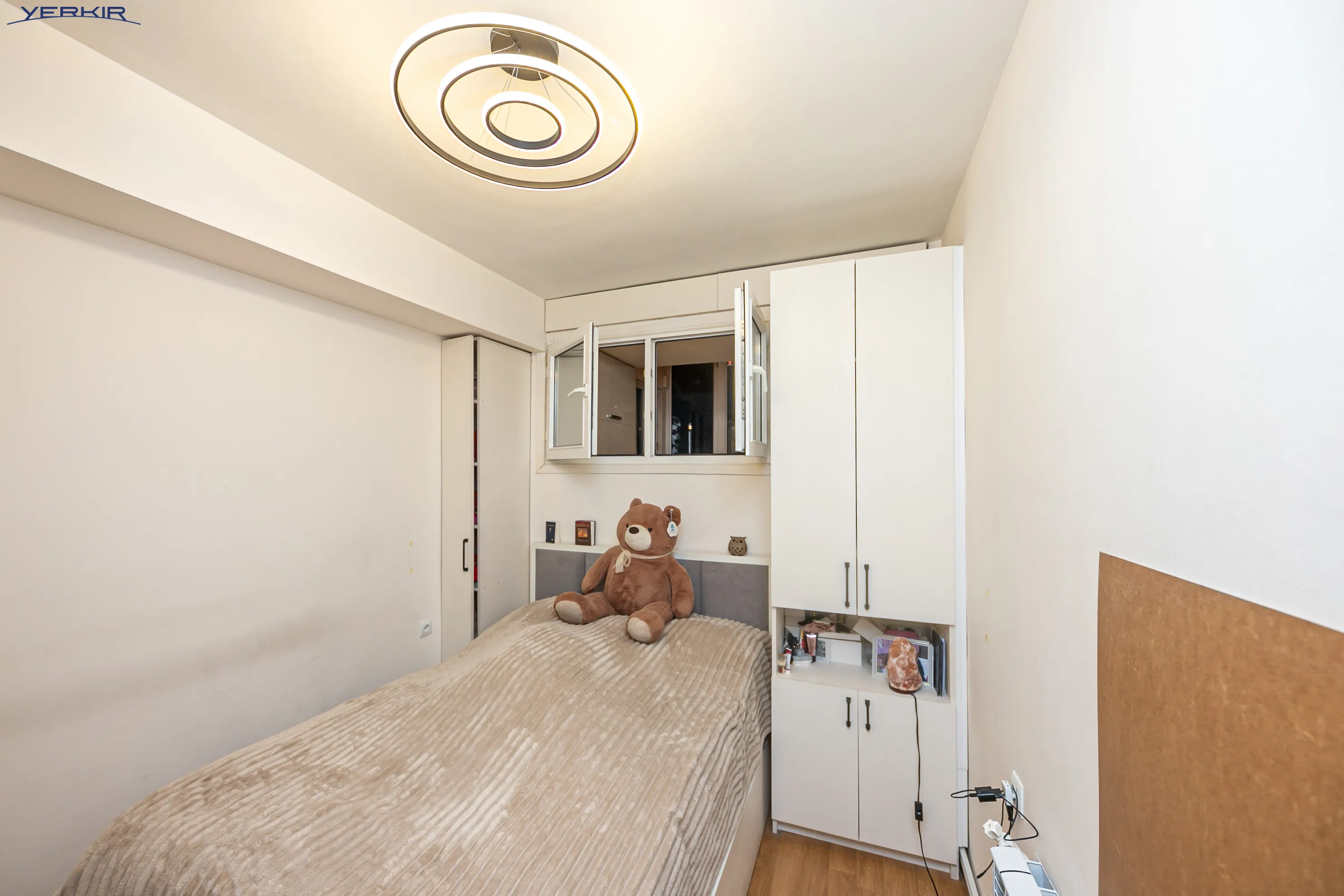 Apartments Code: 9+1294685