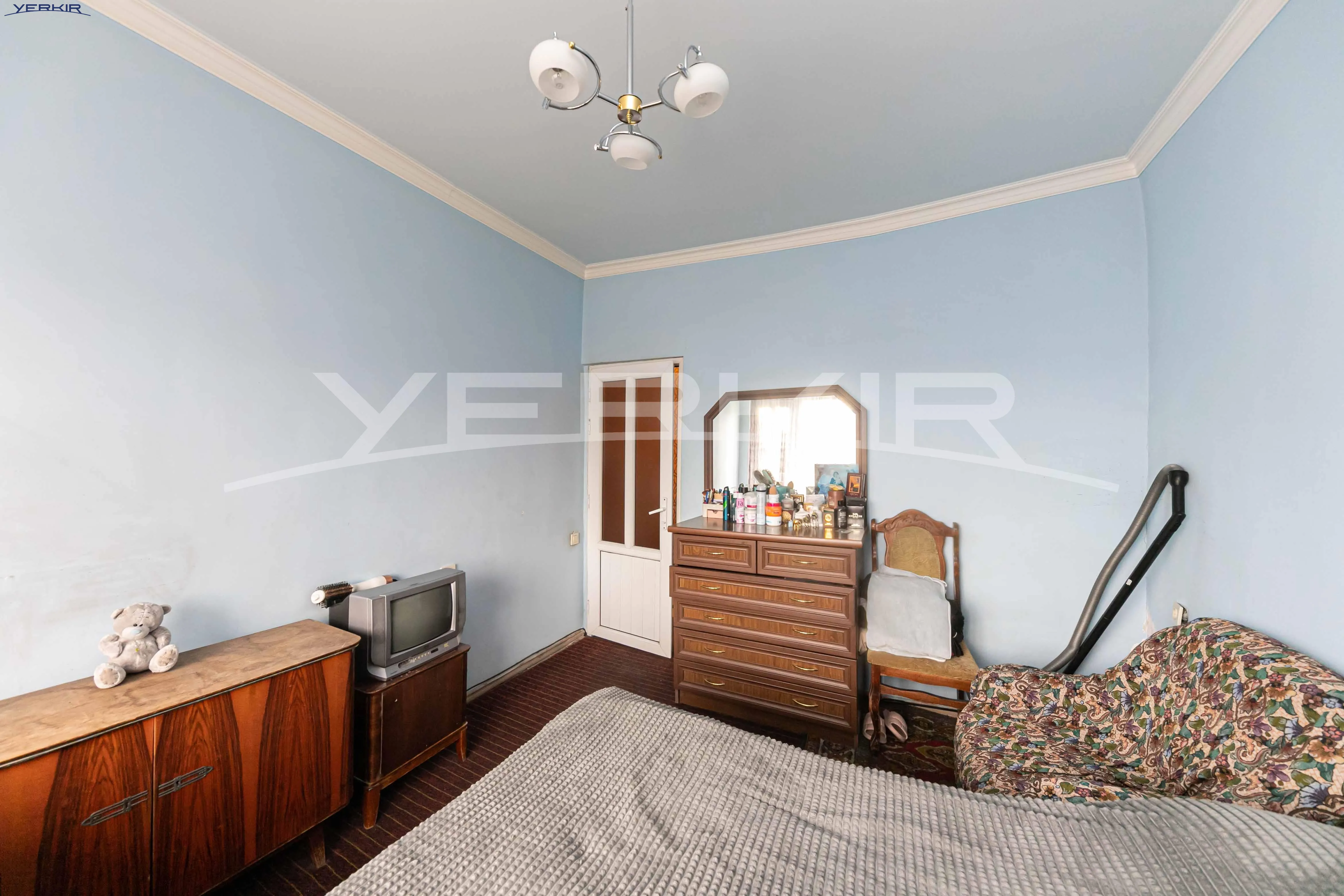 Apartments Code: 10+3632424