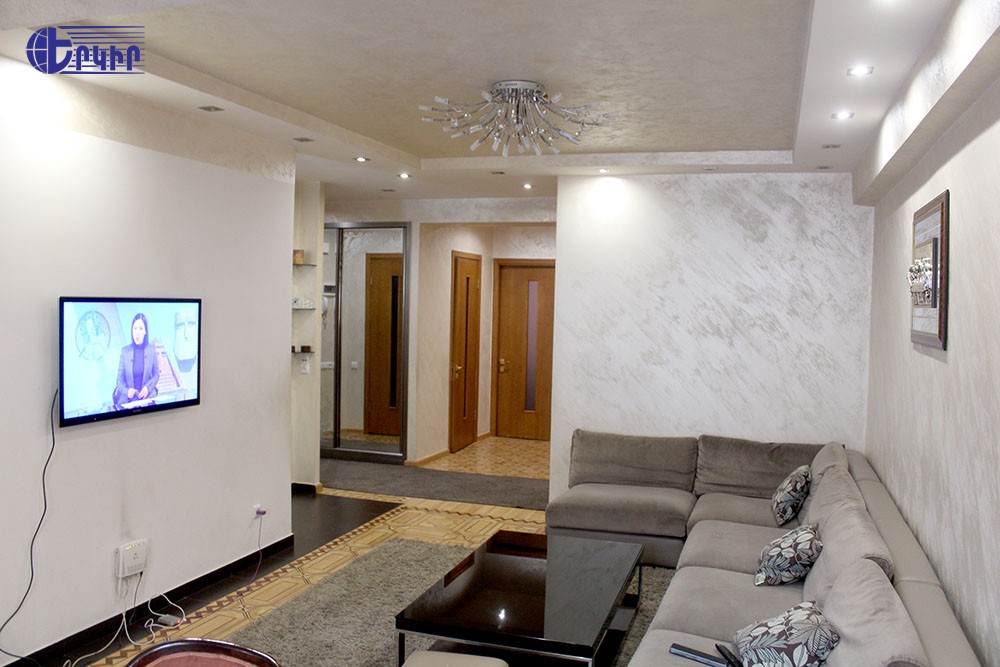 Apartments Code: 5+33622