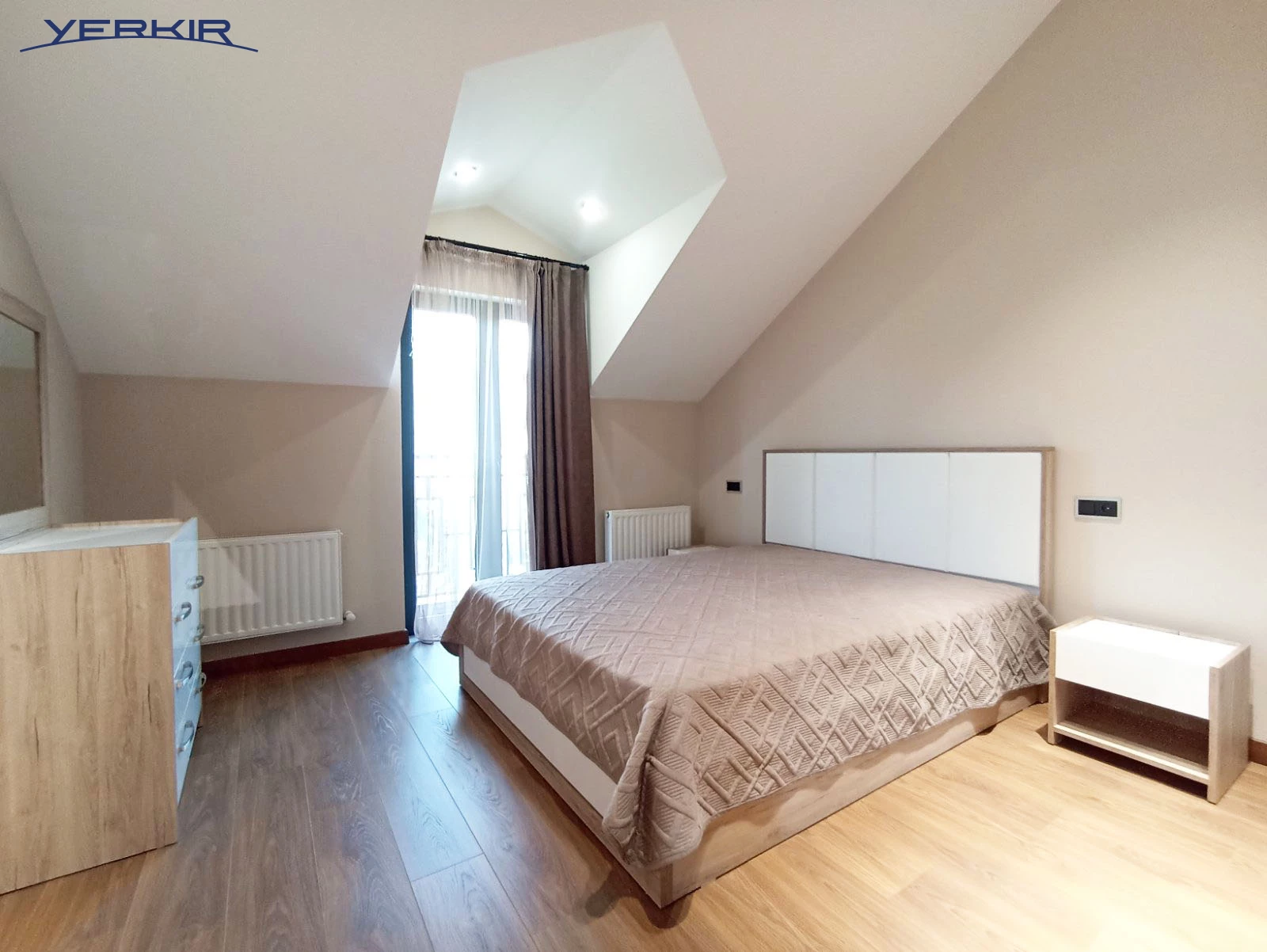 Բնակարաններ Կոդ` 10+311647