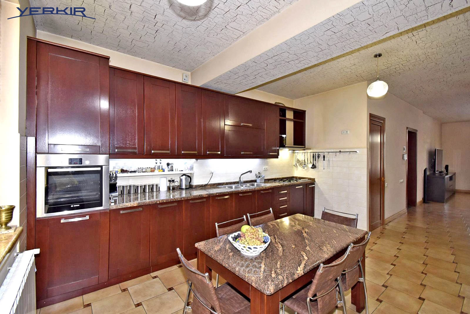 Apartments Code: 3+815120