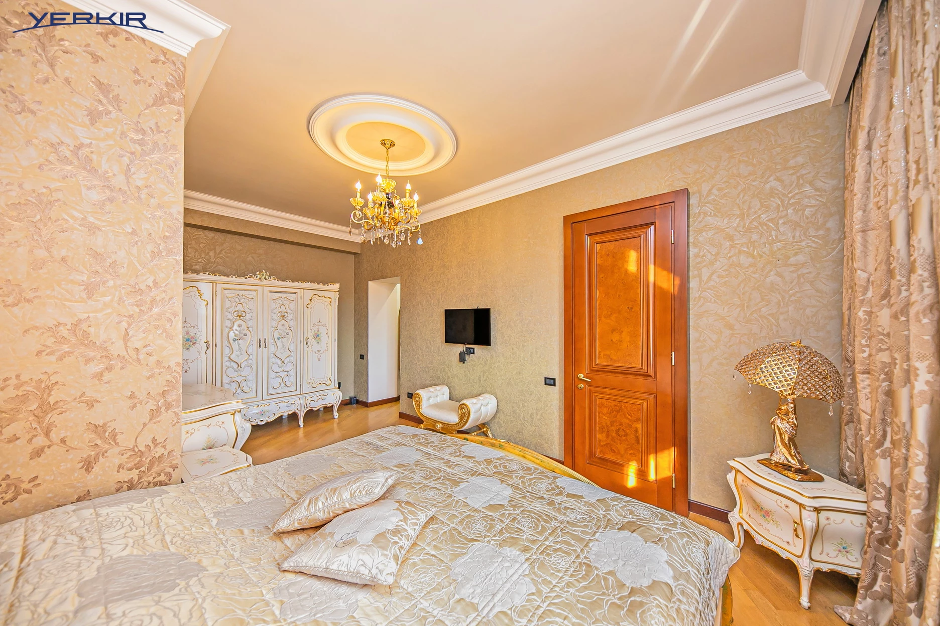 Բնակարաններ Կոդ` 5+418185