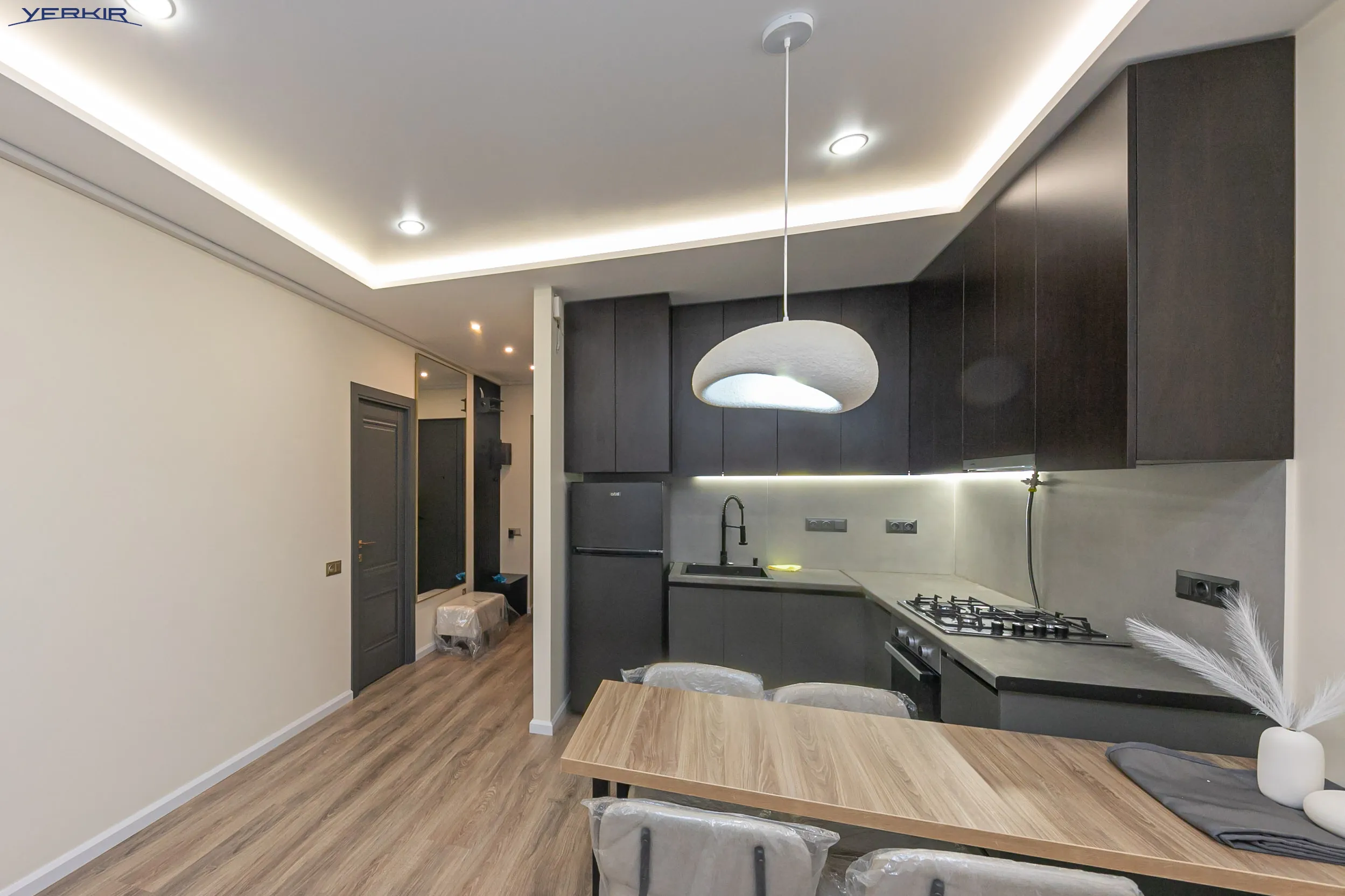 Apartments Code: 9+2953207