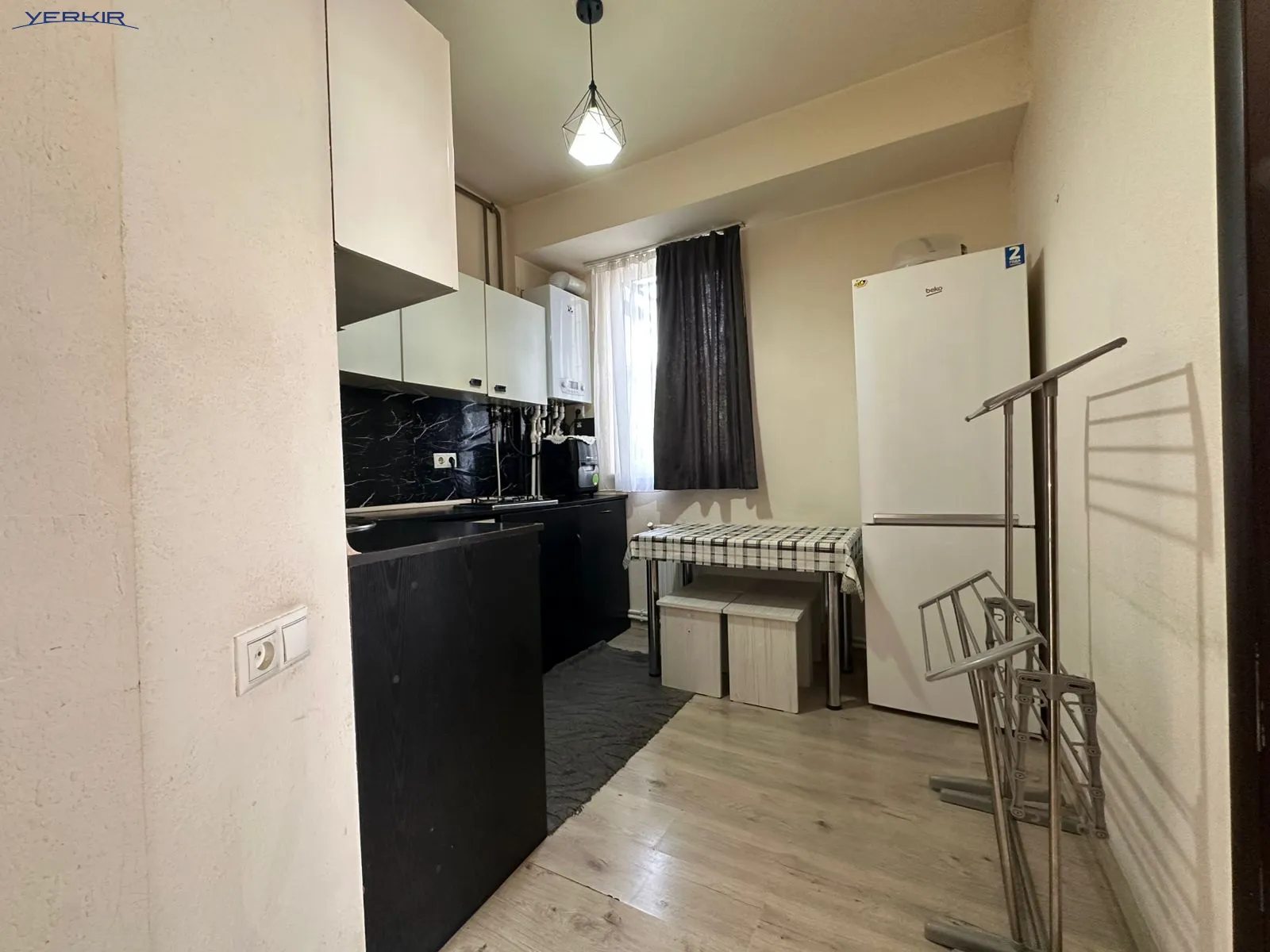 Բնակարաններ Կոդ` 9+2775628