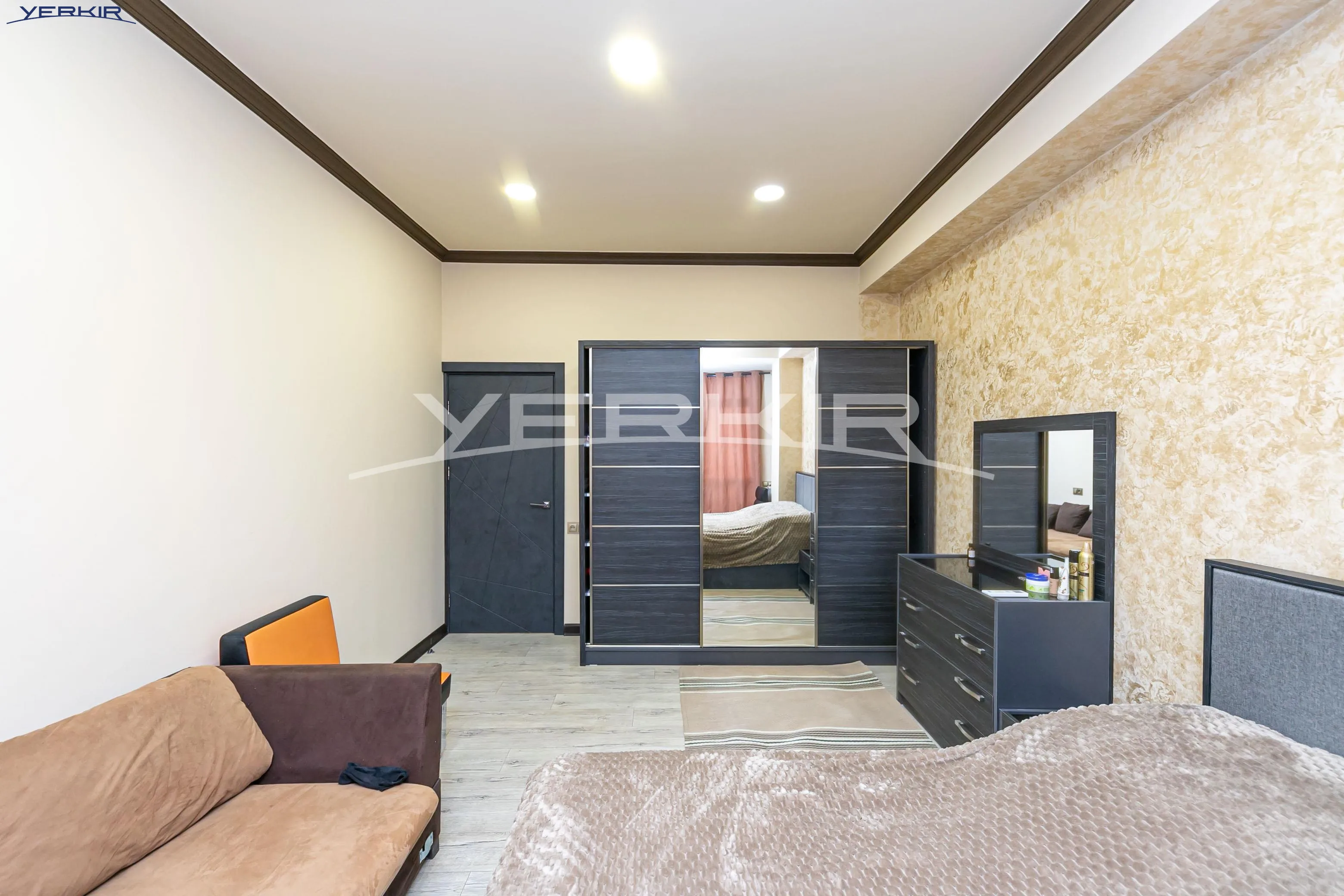 Квартиры Код 10+3701349