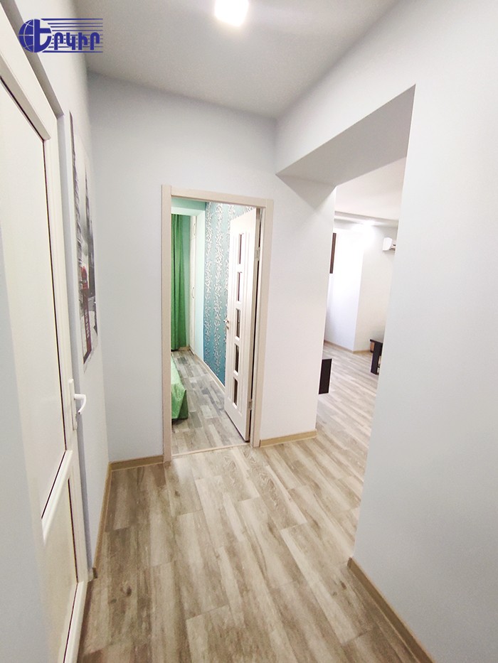 Apartments Code: 5+22196