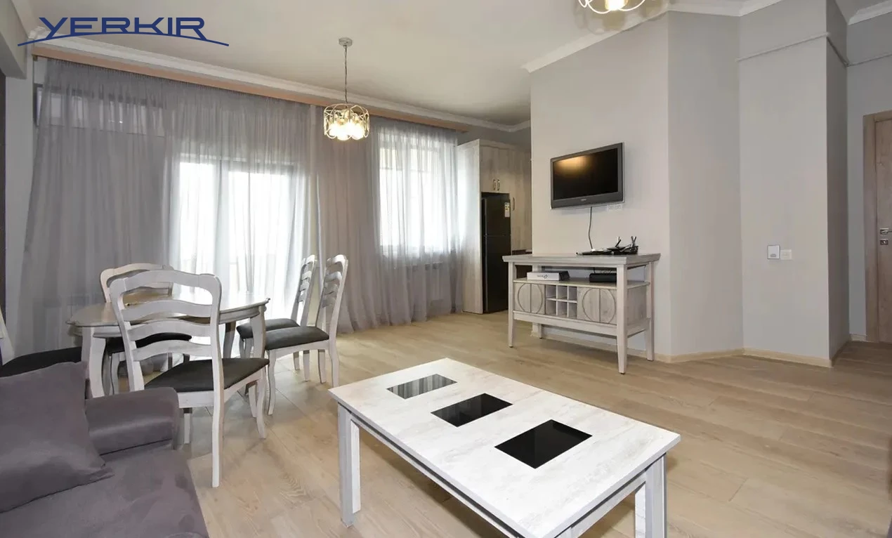 Apartments Code: 9+218348