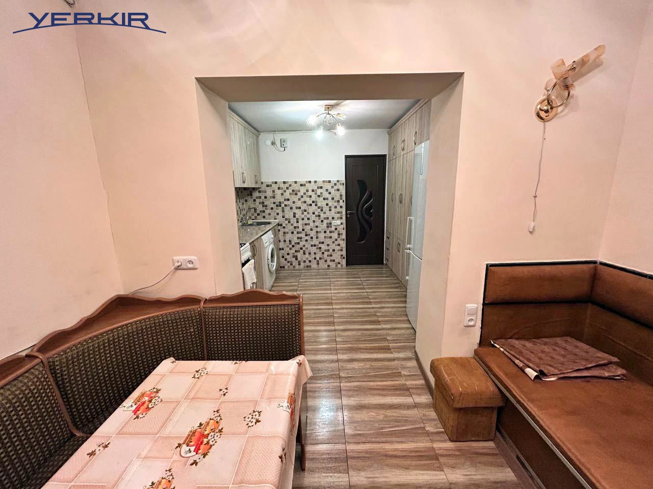 Apartments Code: 4+213683