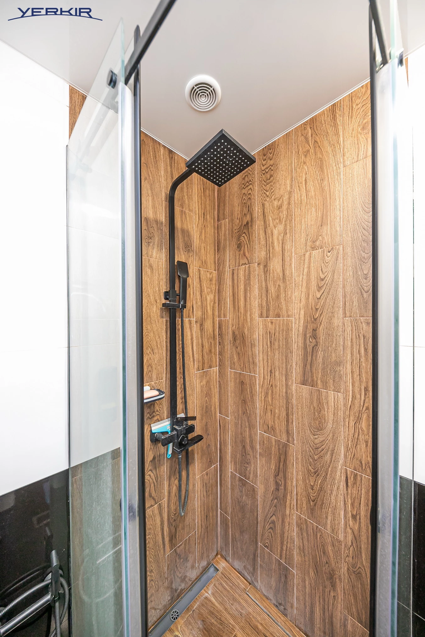 Բնակարաններ Կոդ` 5+219009