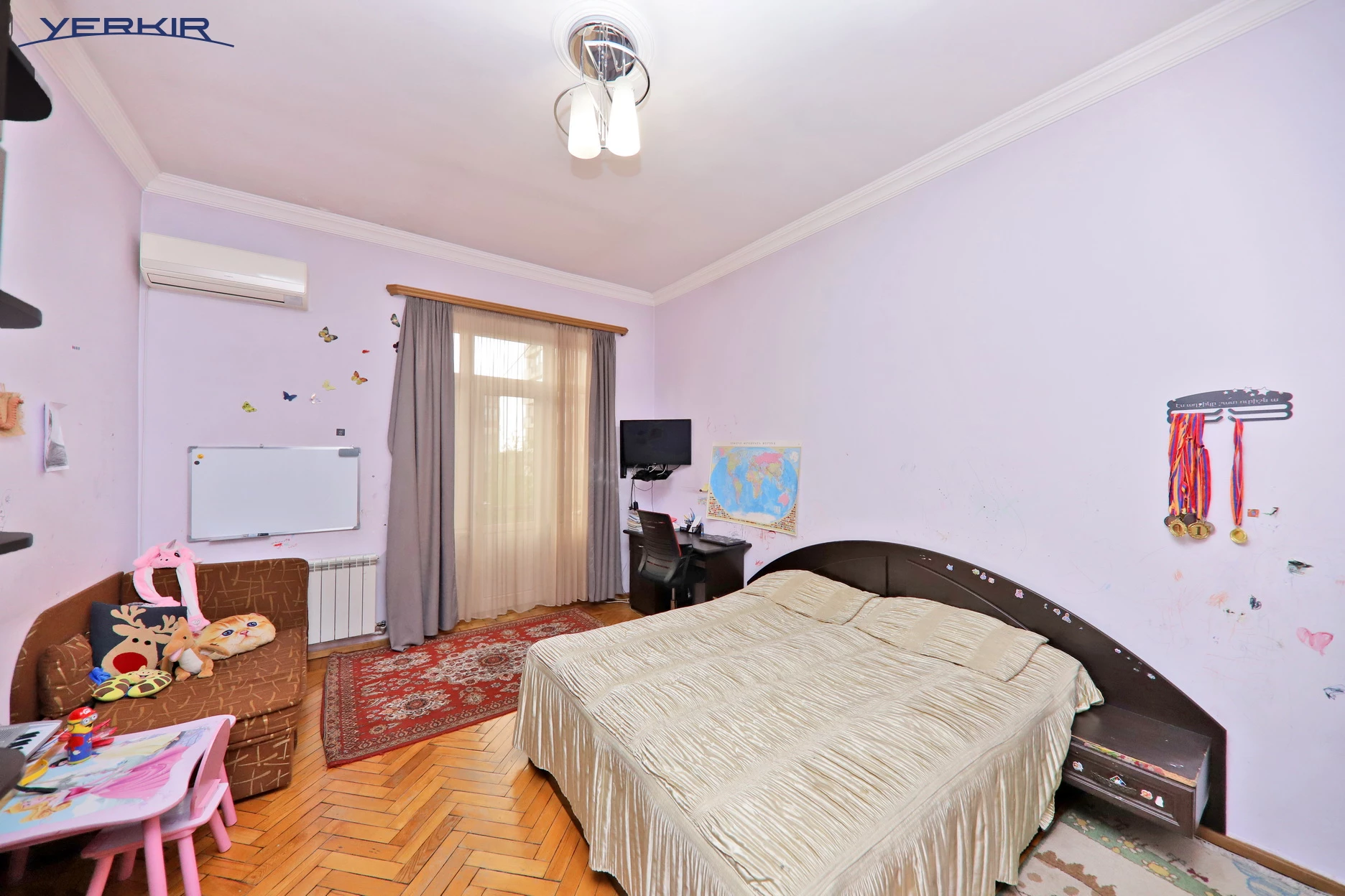 Apartments Code: 10+318247