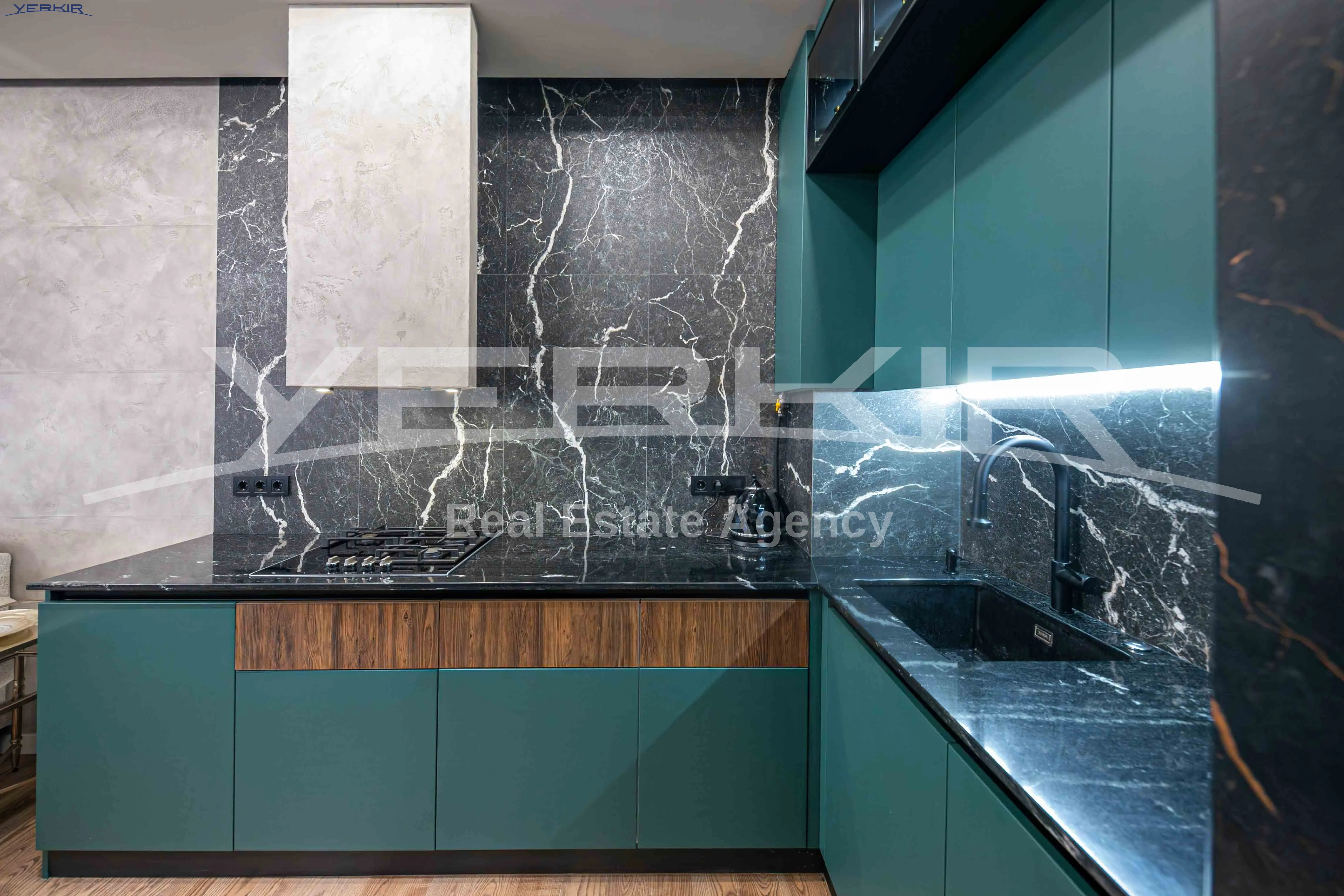 Apartments Code: 3+2271403