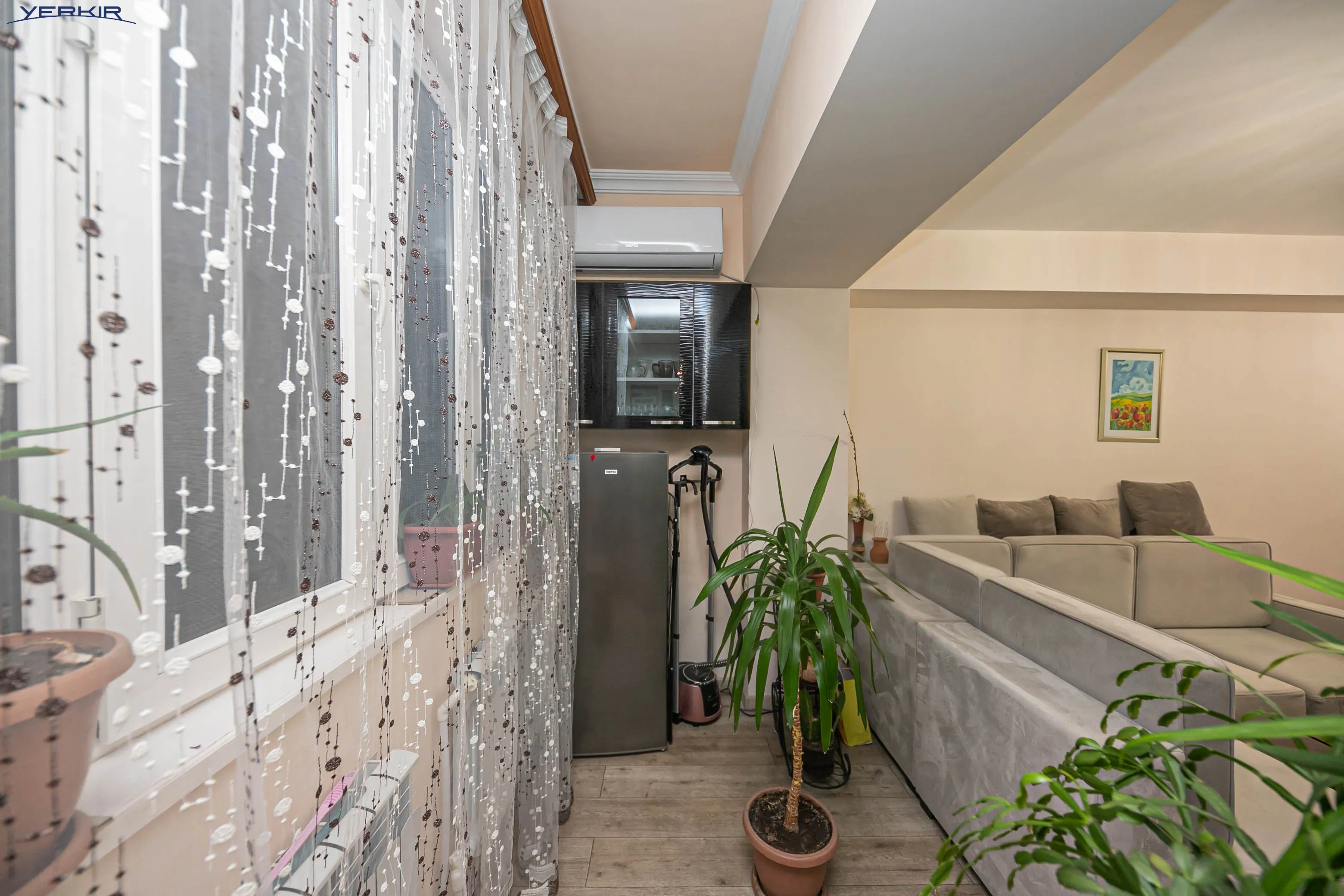 Apartments Code: 9+1294685