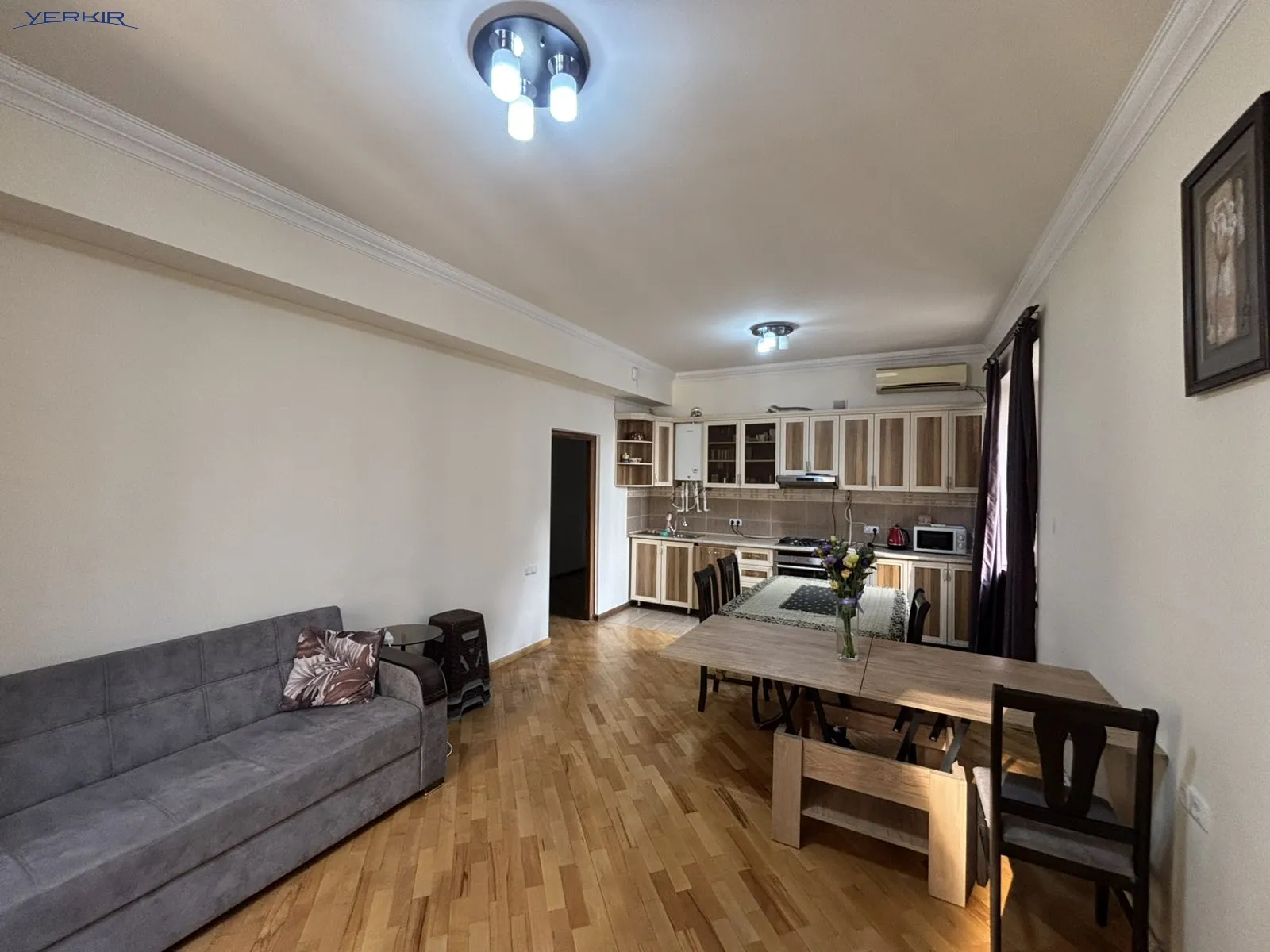 Apartments Code: 9+3767840