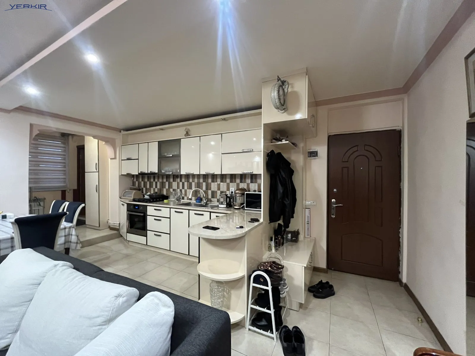 Apartments Code: 10+2477852