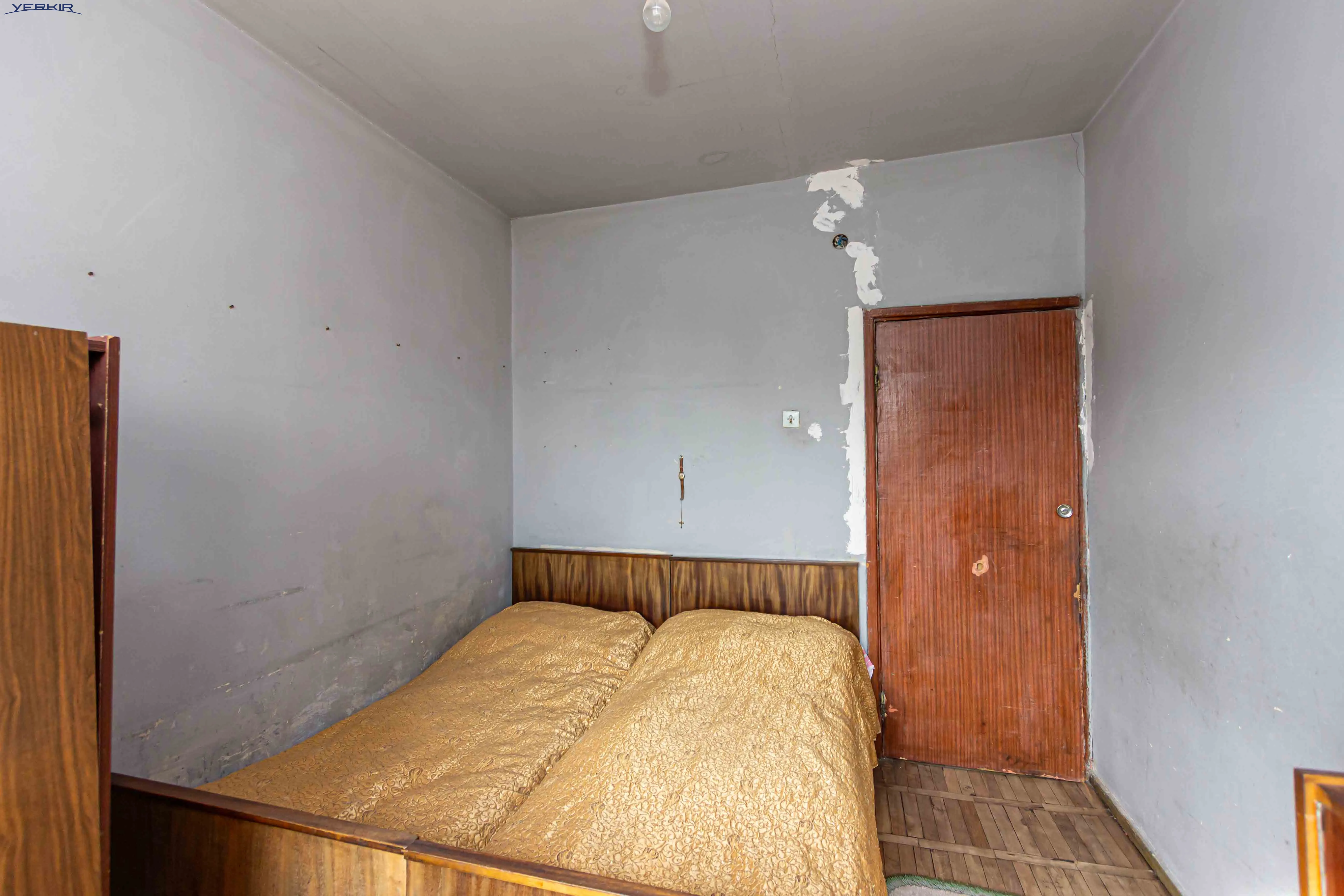 Apartments Code: 9+3346291
