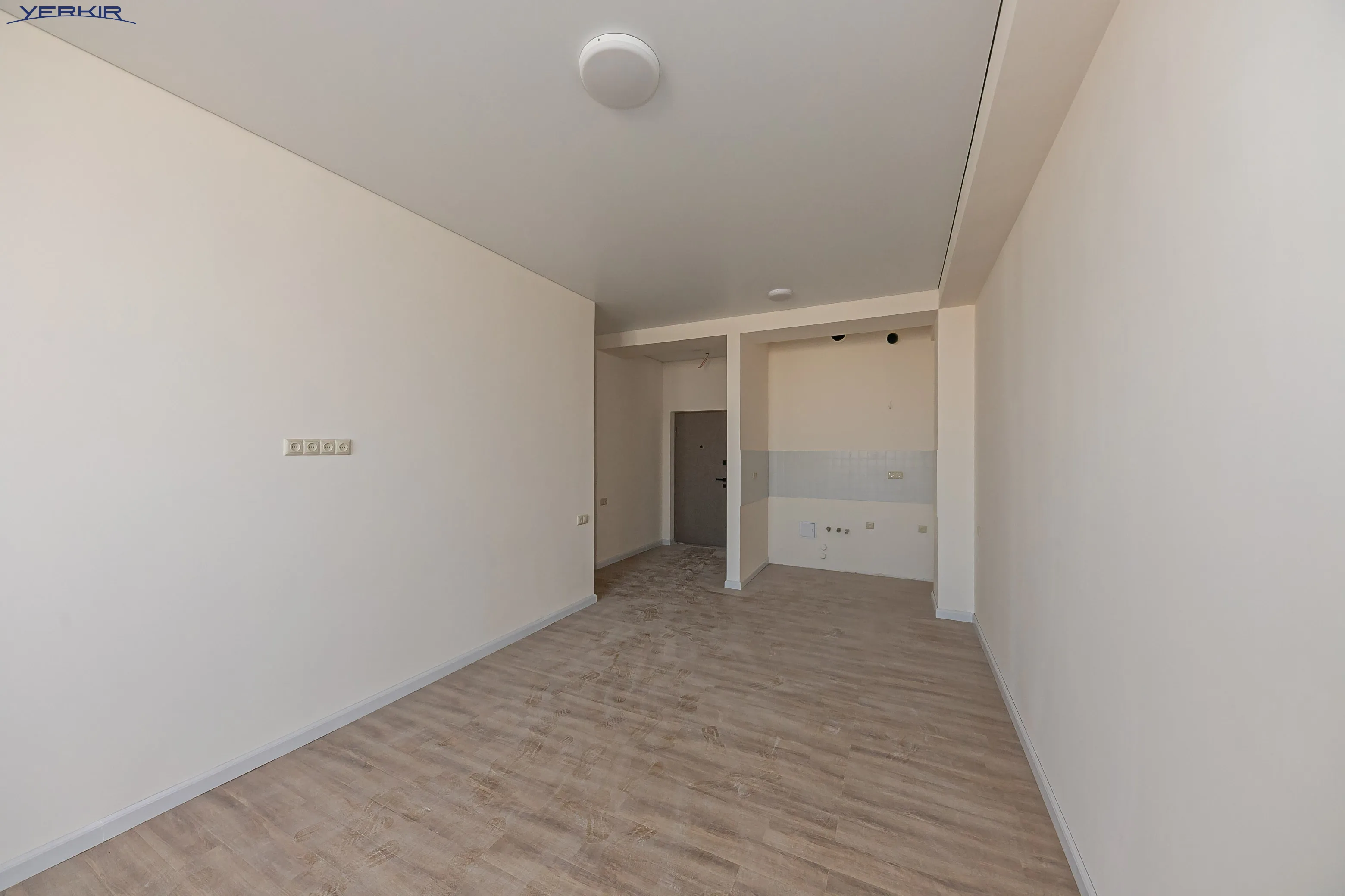 Apartments Code: 5+2494797