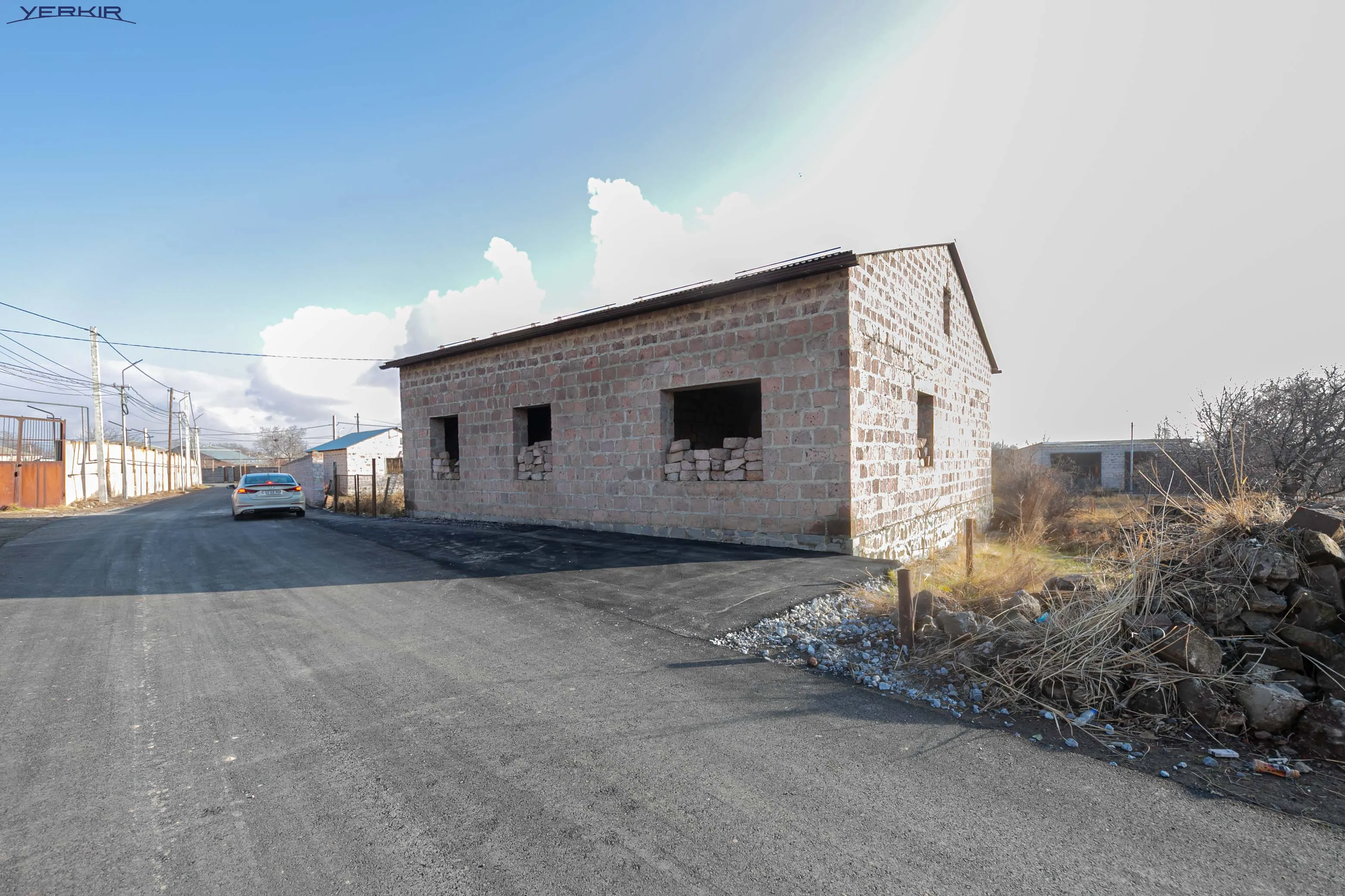 Առանձնատներ Կոդ` 9+5995840