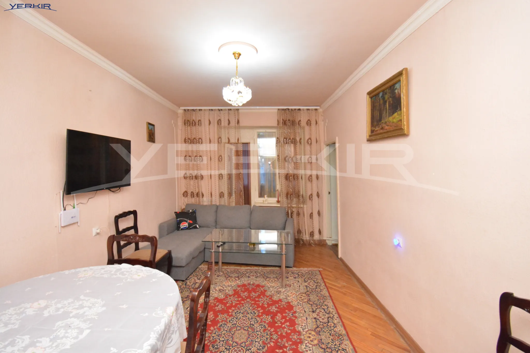 Apartments Code: 9+3136637