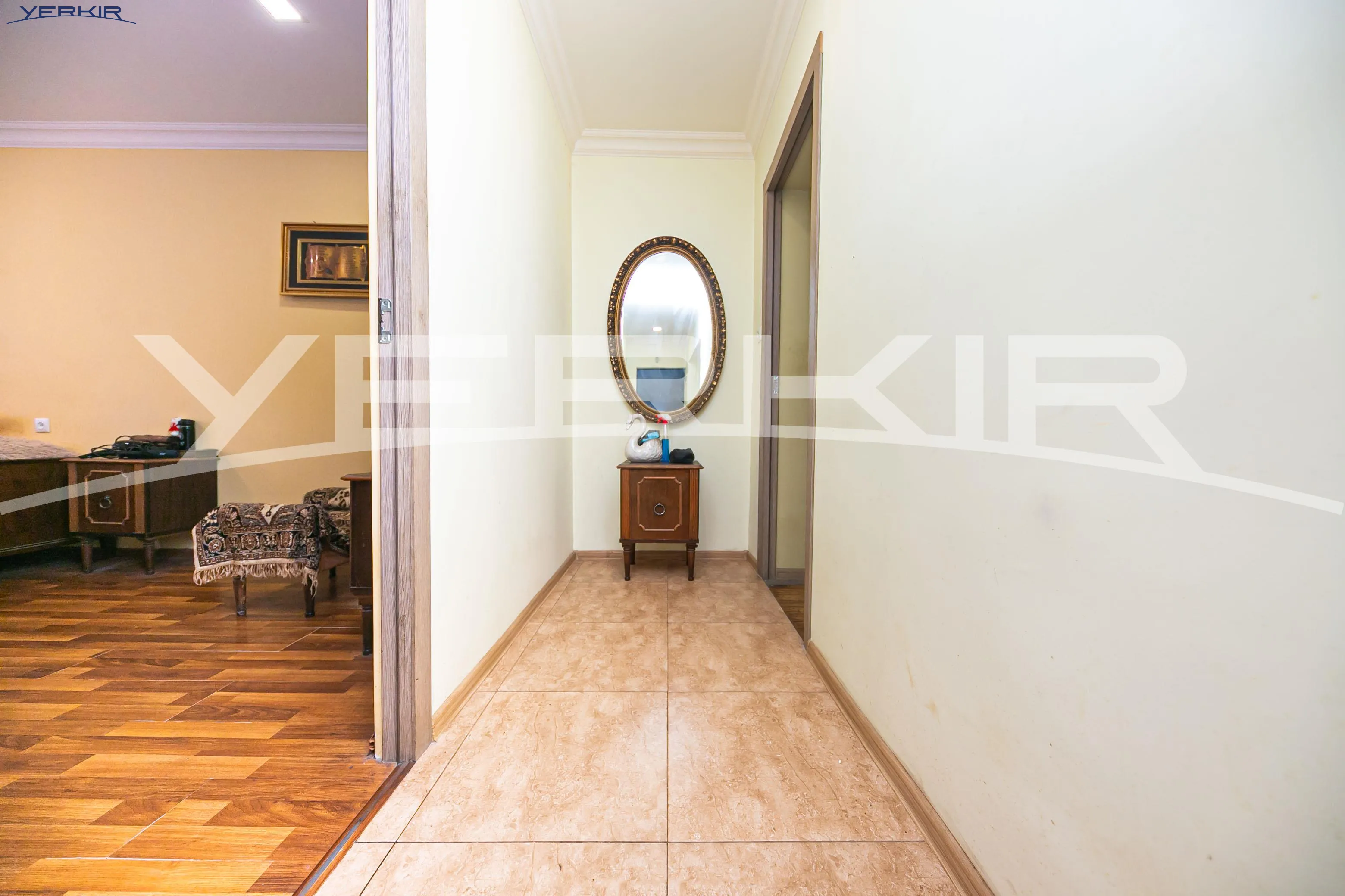Բնակարաններ Կոդ` 10+3607584