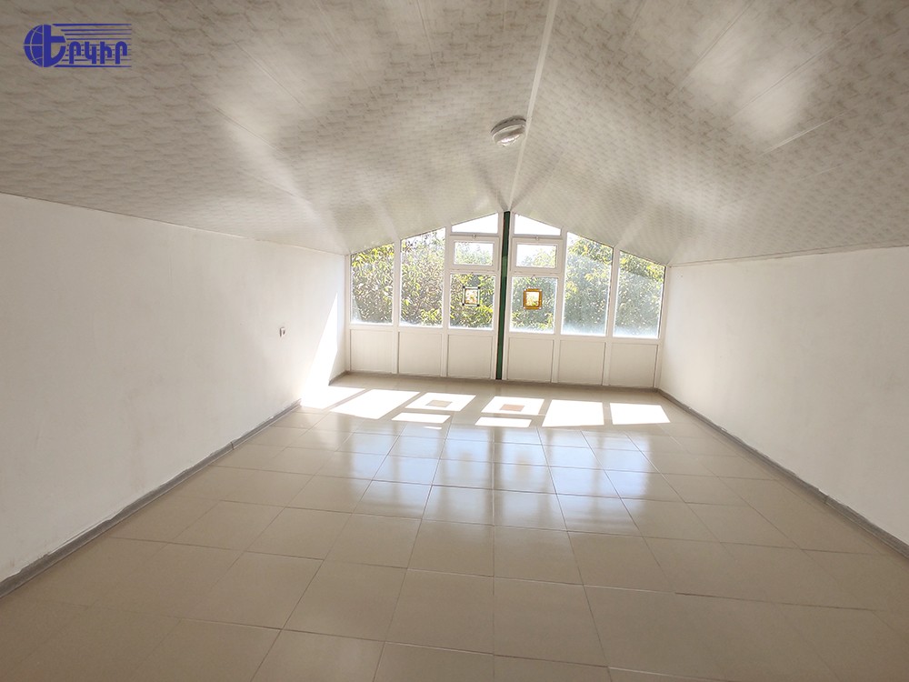 Առանձնատներ Կոդ` 8+50805