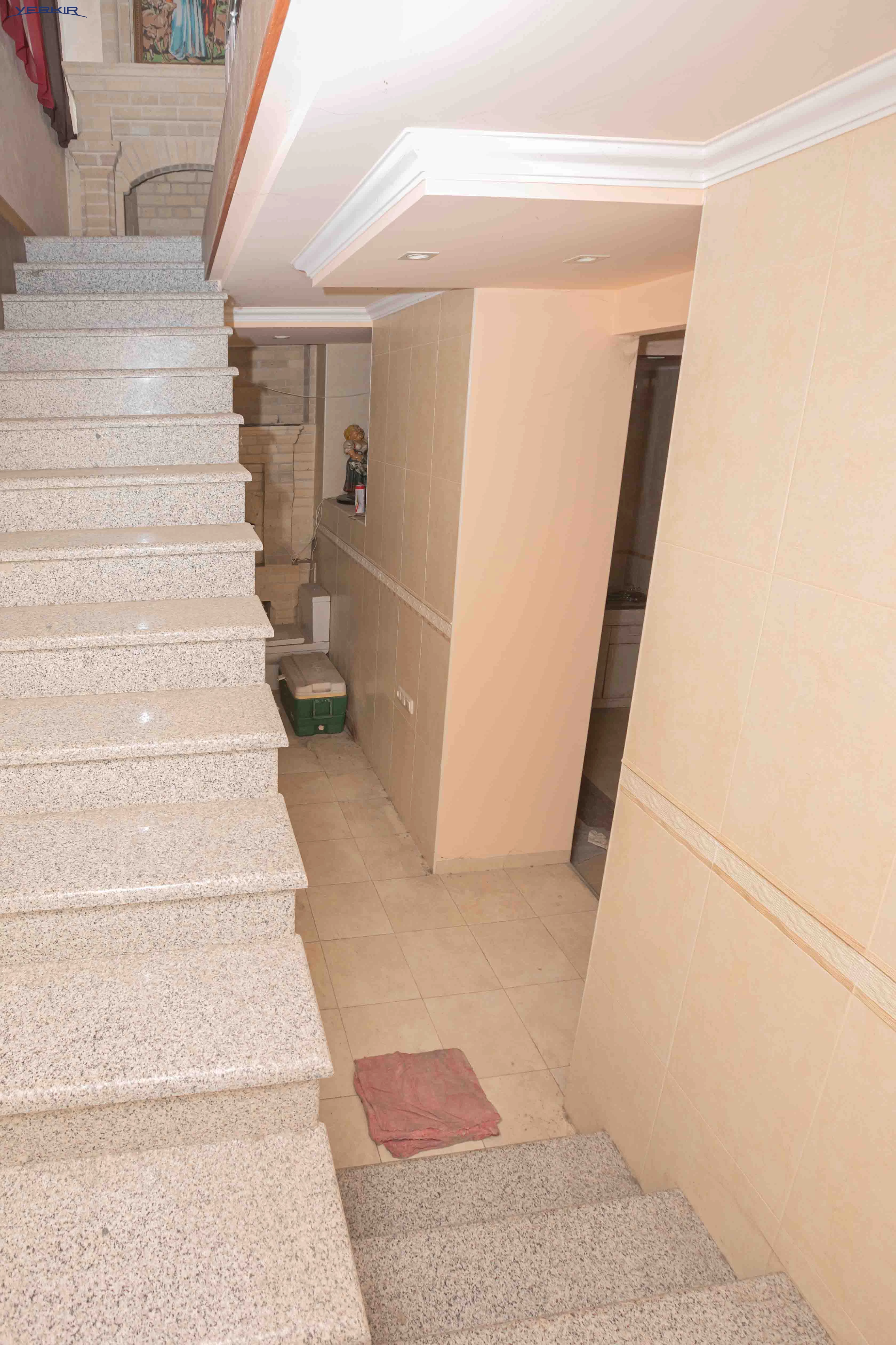 Բնակարաններ Կոդ` 5+219467