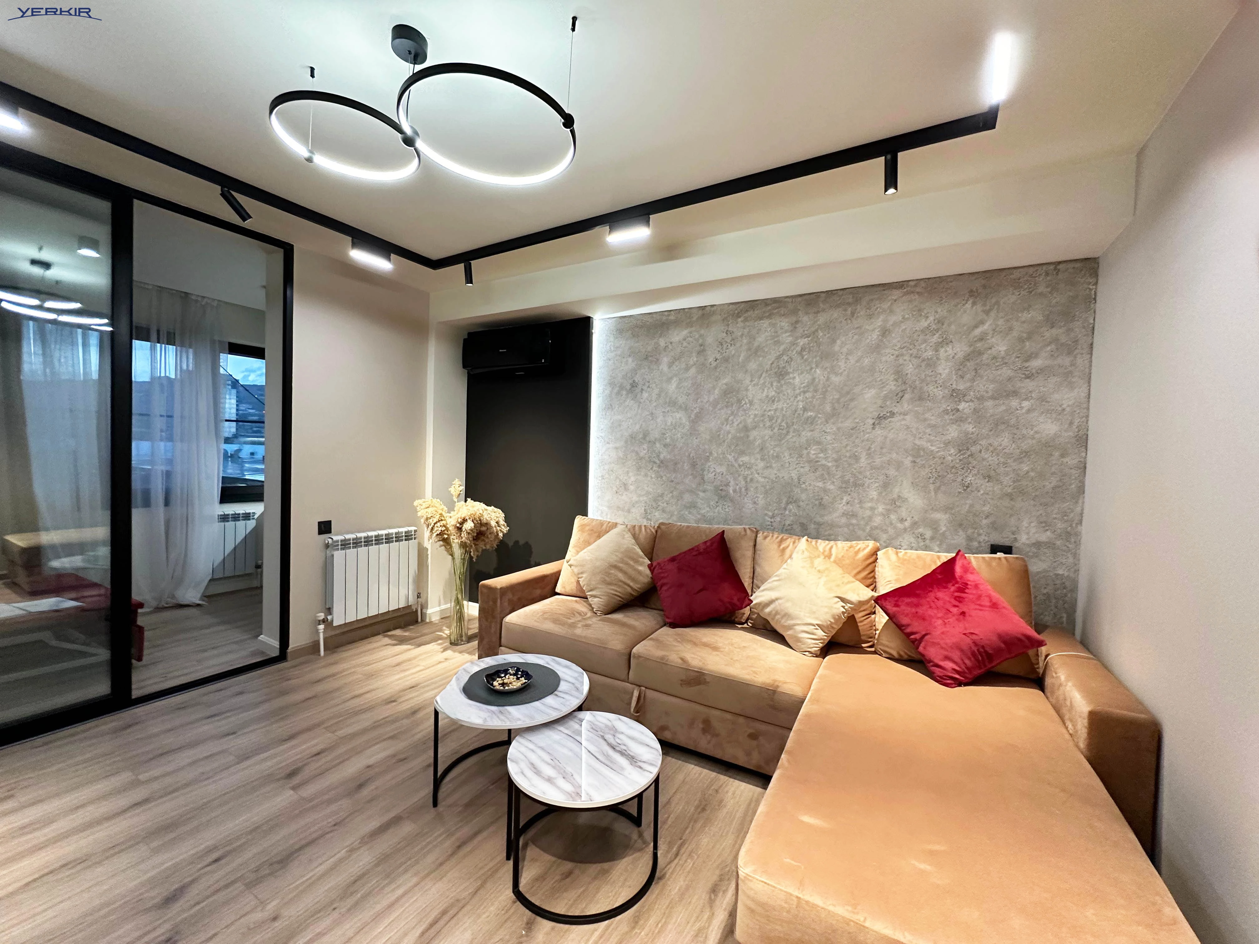 Բնակարաններ Կոդ` 1+218224