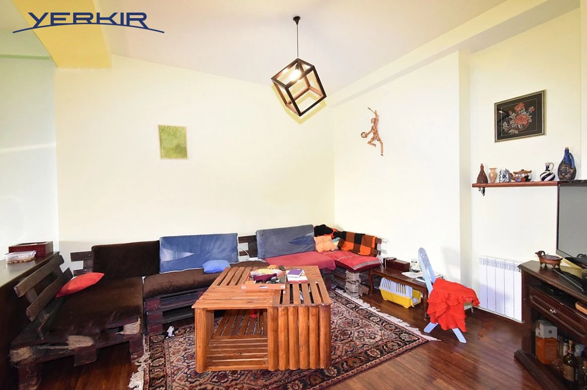 Apartments Code: 5+807432