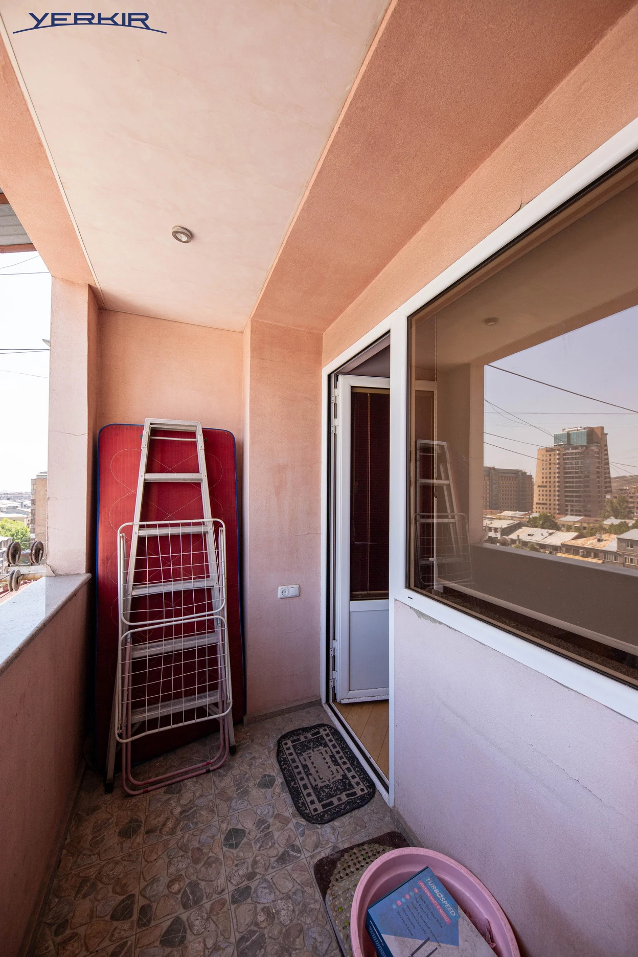 Apartments Code: 10+211730