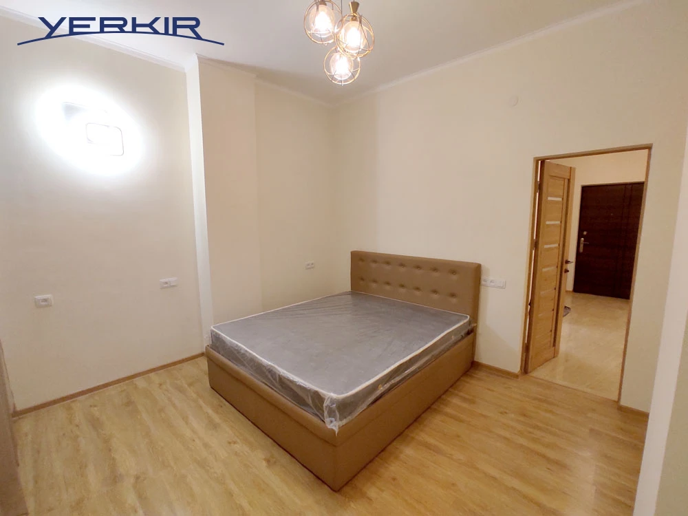 Բնակարաններ Կոդ` 3+206207