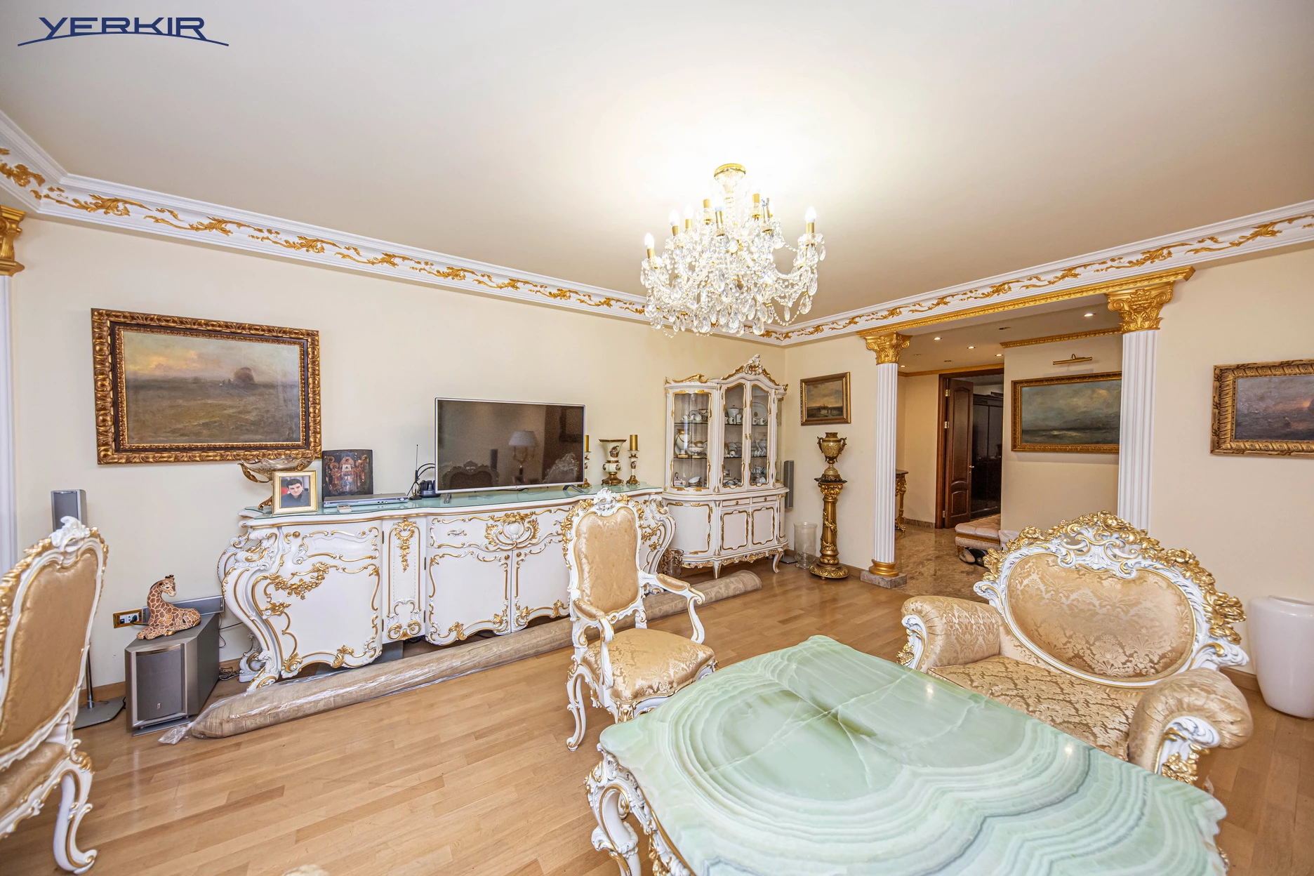 Квартиры Код 5+312682