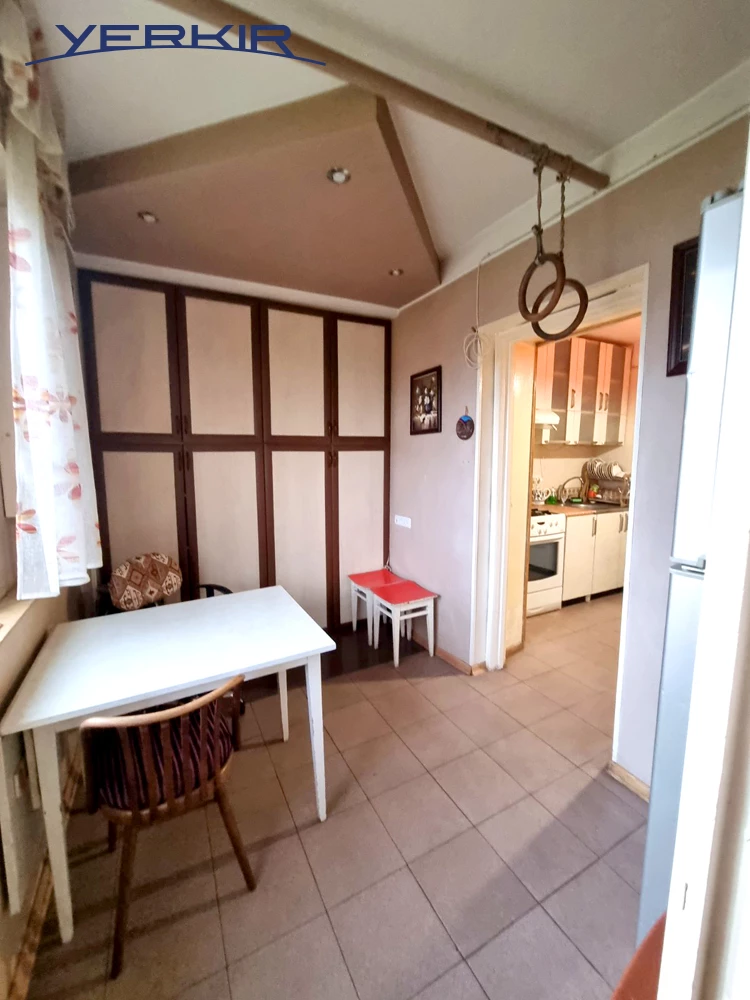 Բնակարաններ Կոդ` 9+309728