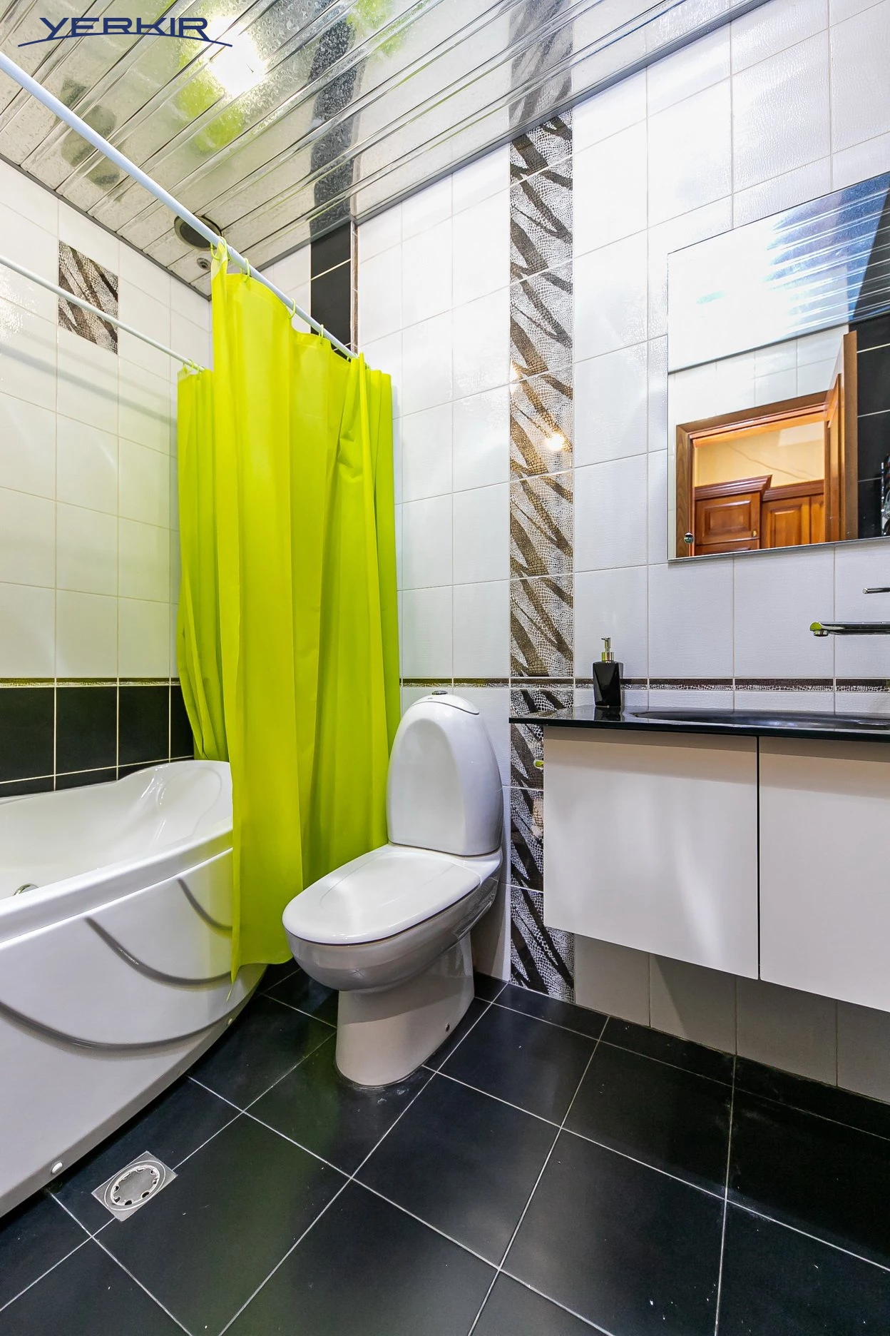 Apartments Code: 9+217995