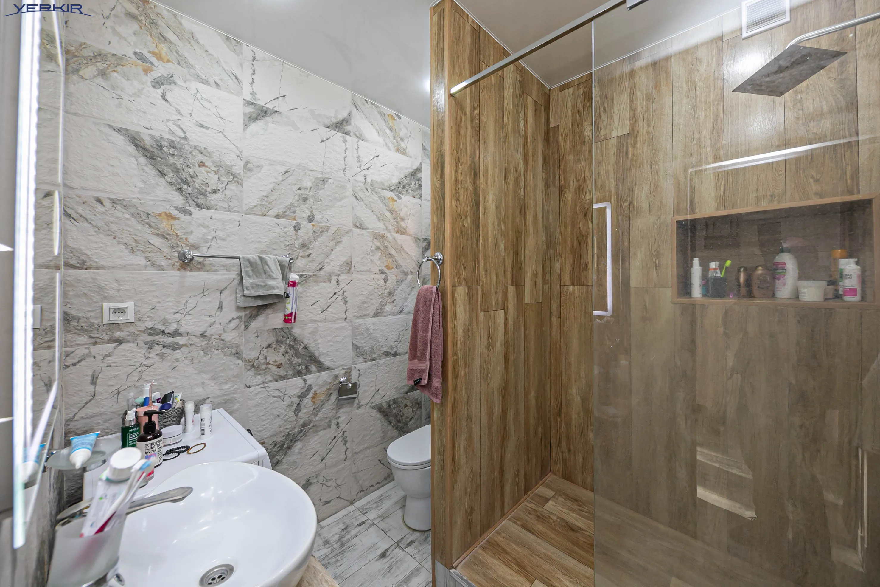 Квартиры Код 3+2784582