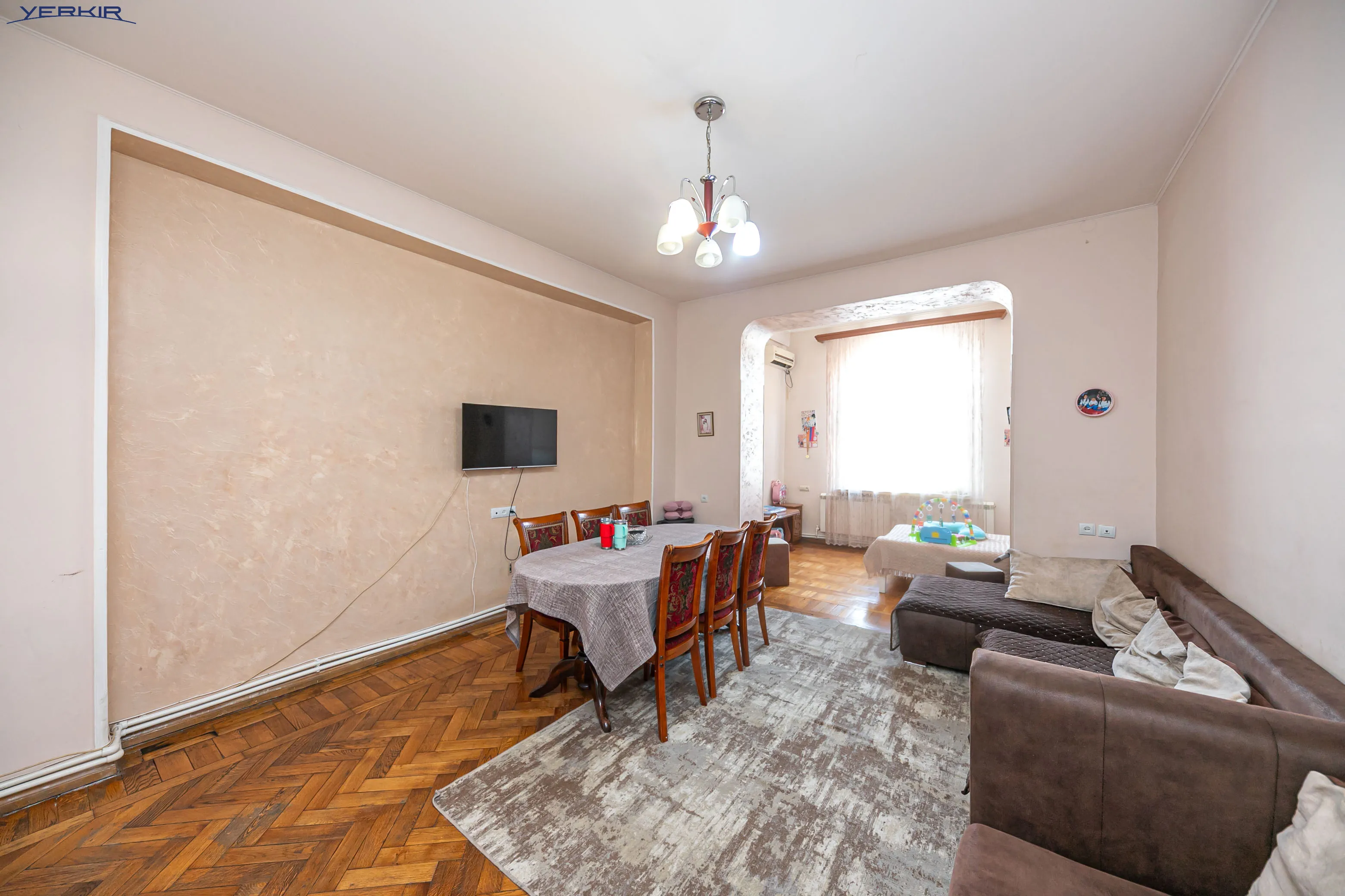 Apartments Code: 10+3463654