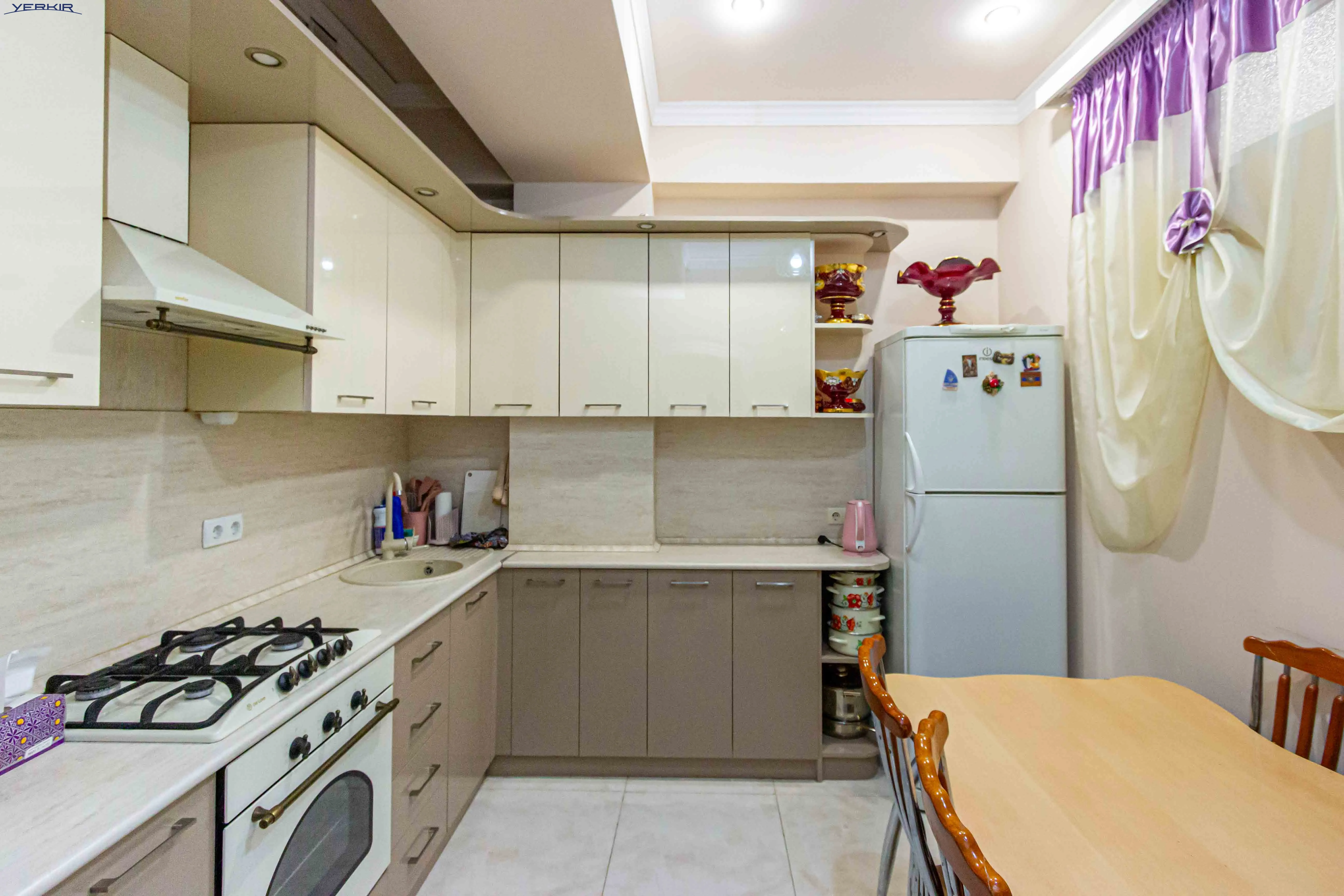 Apartments Code: 10+2255616
