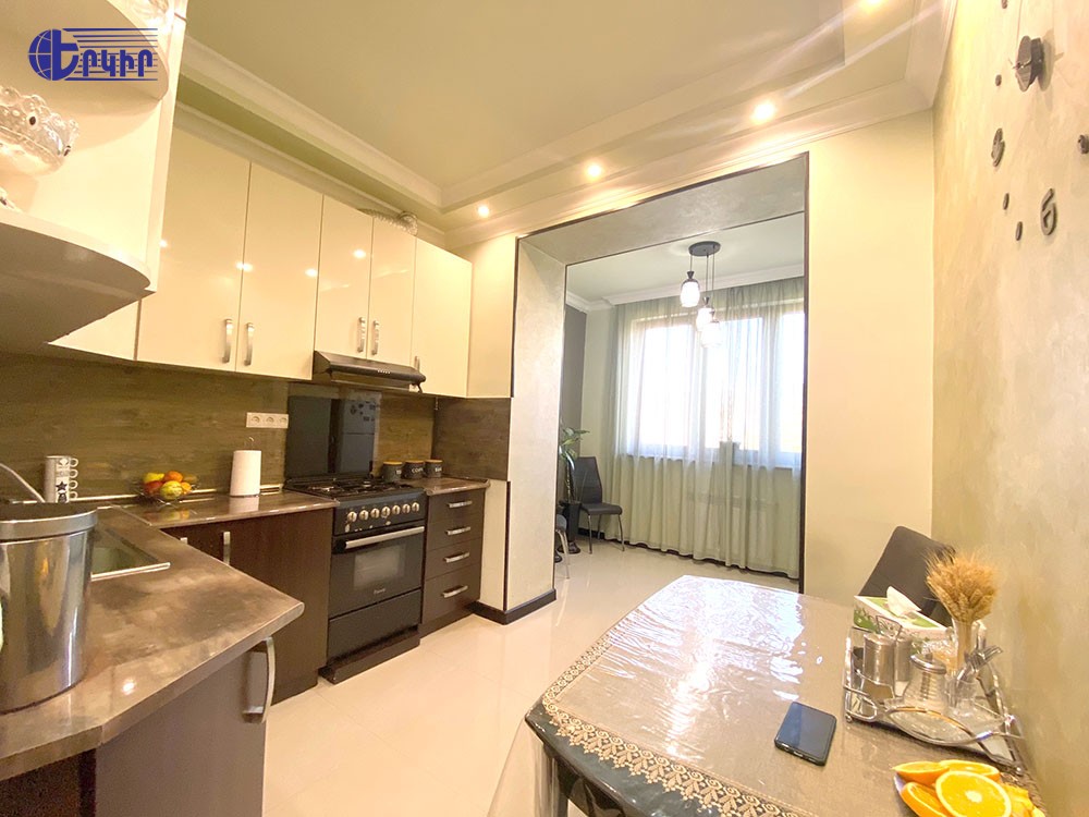 Apartments Code: 5+200211