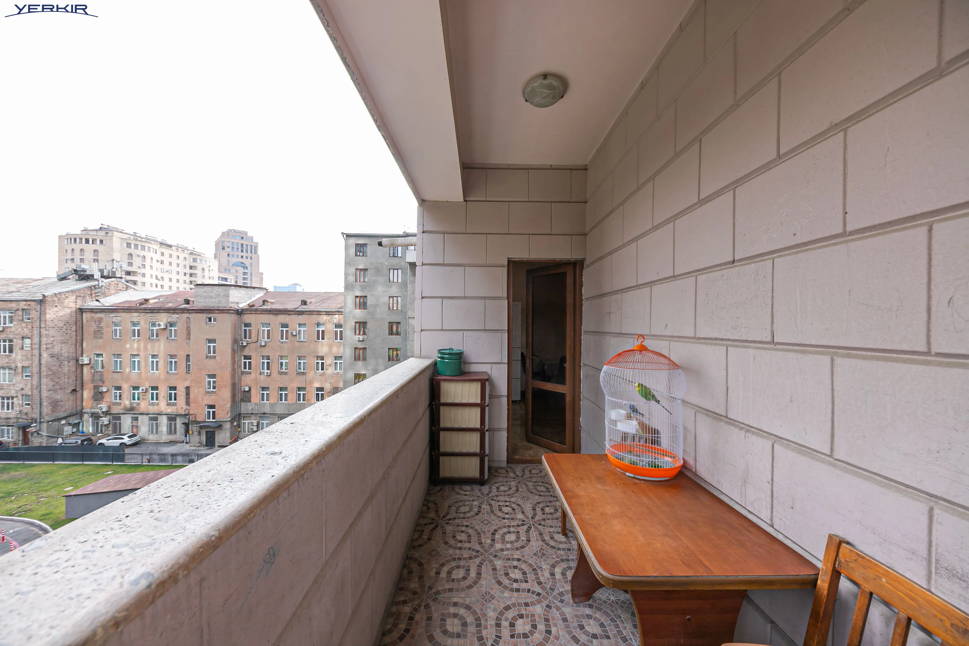 Բնակարաններ Կոդ` 10+3471951