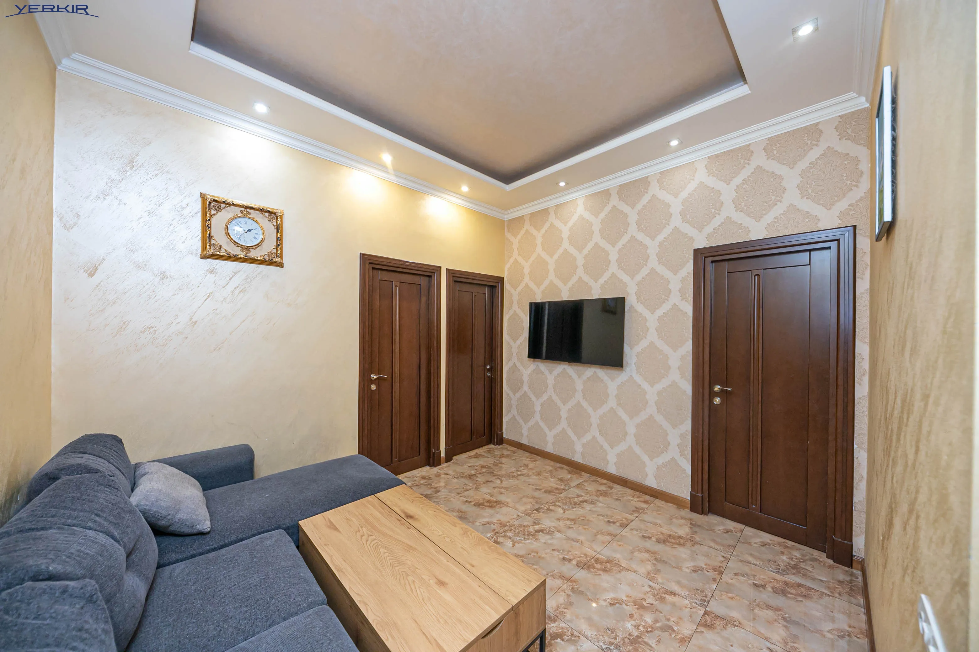 Բնակարաններ Կոդ` 10+3471951