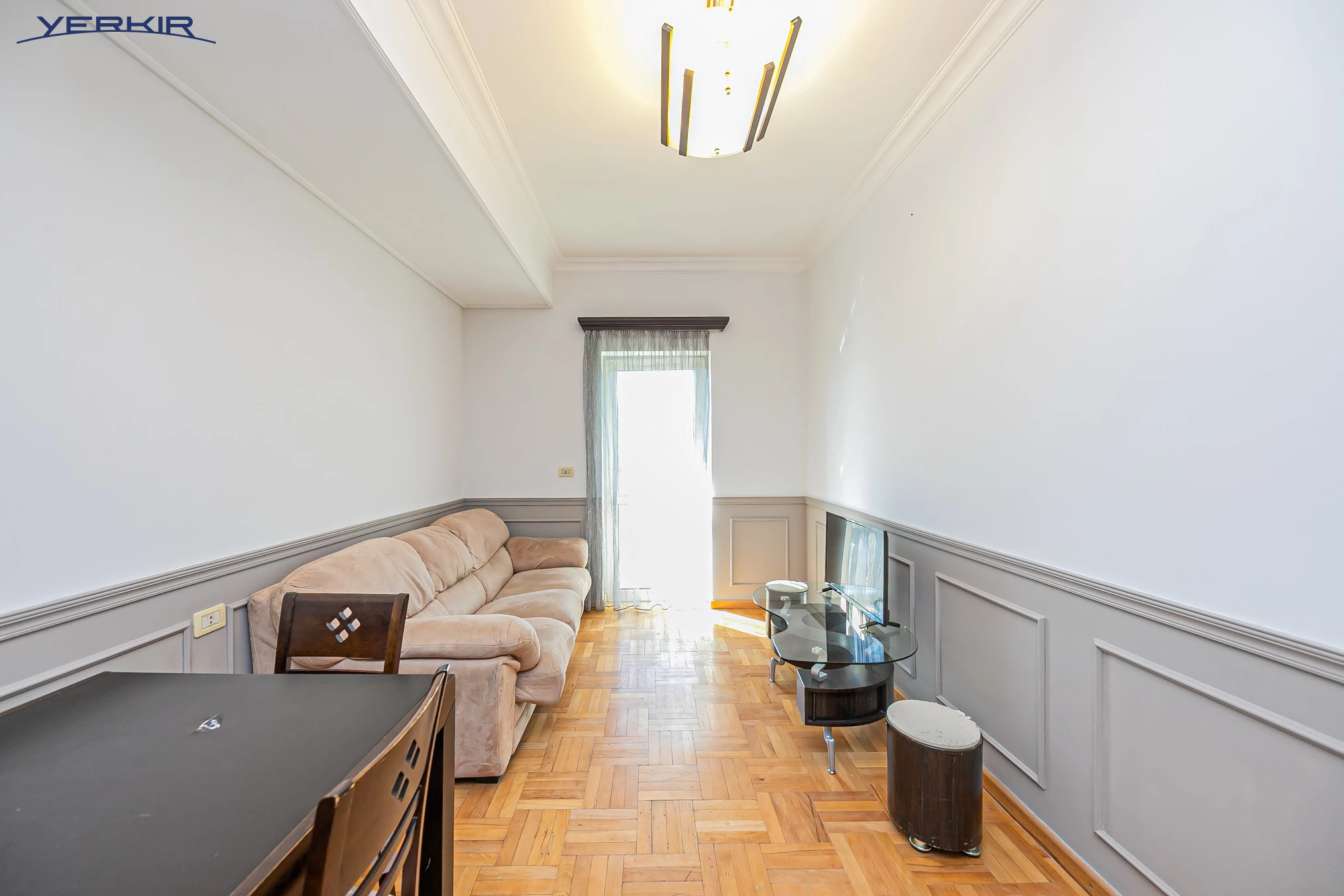 Apartments Code: 5+219182