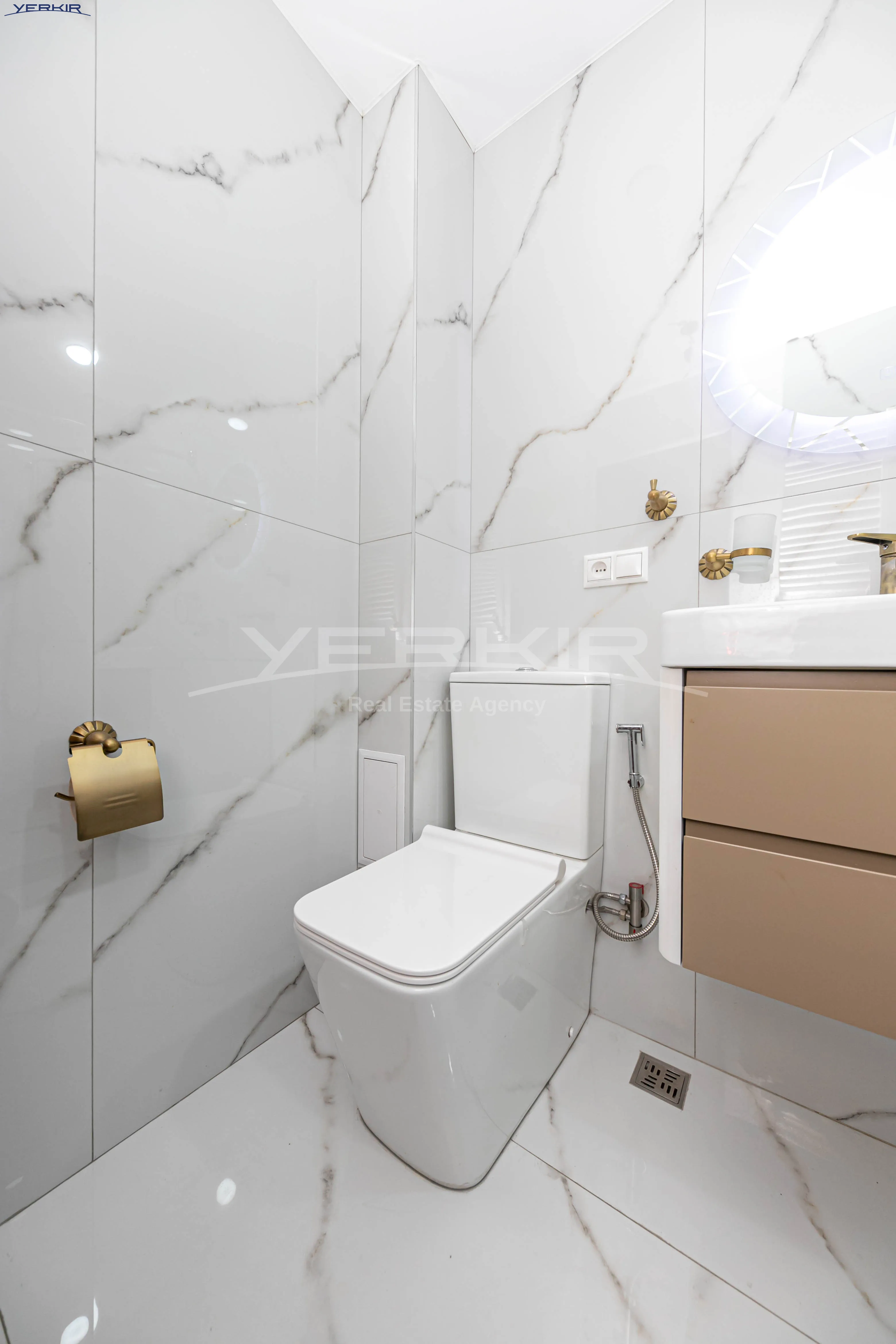 Квартиры Код 5+2307066