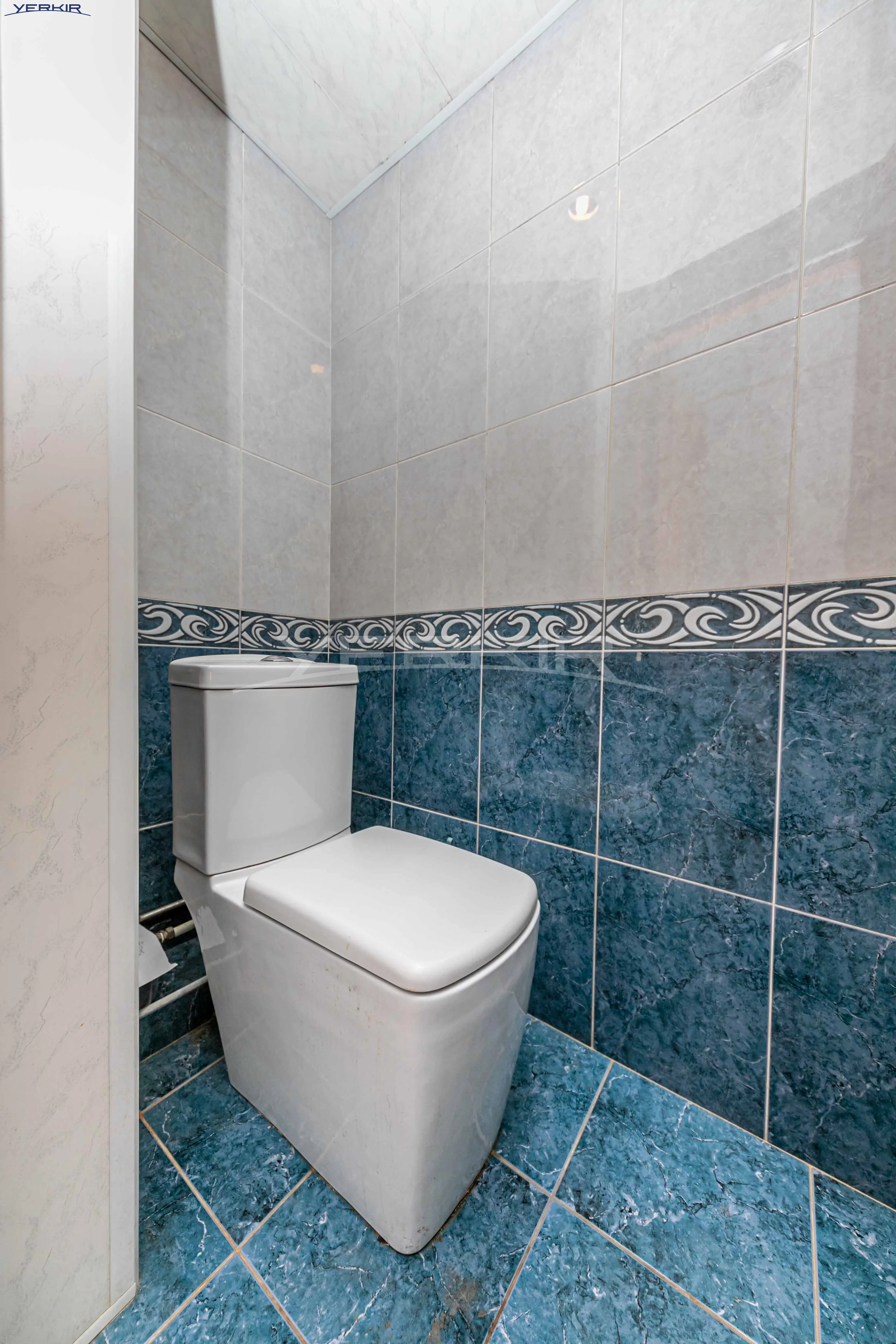 Apartments Code: 9+4909536