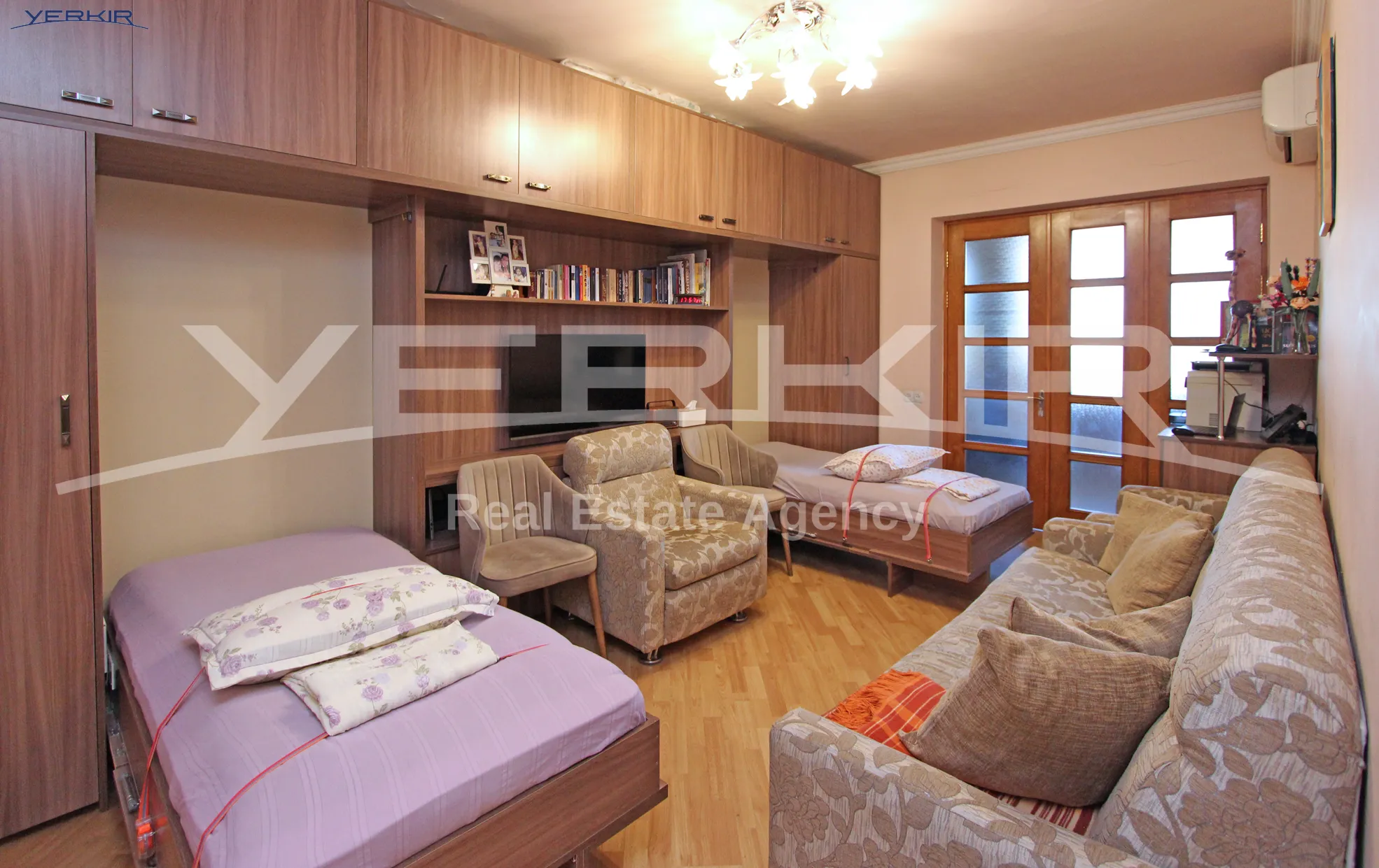 Apartments Code: 1+1842139