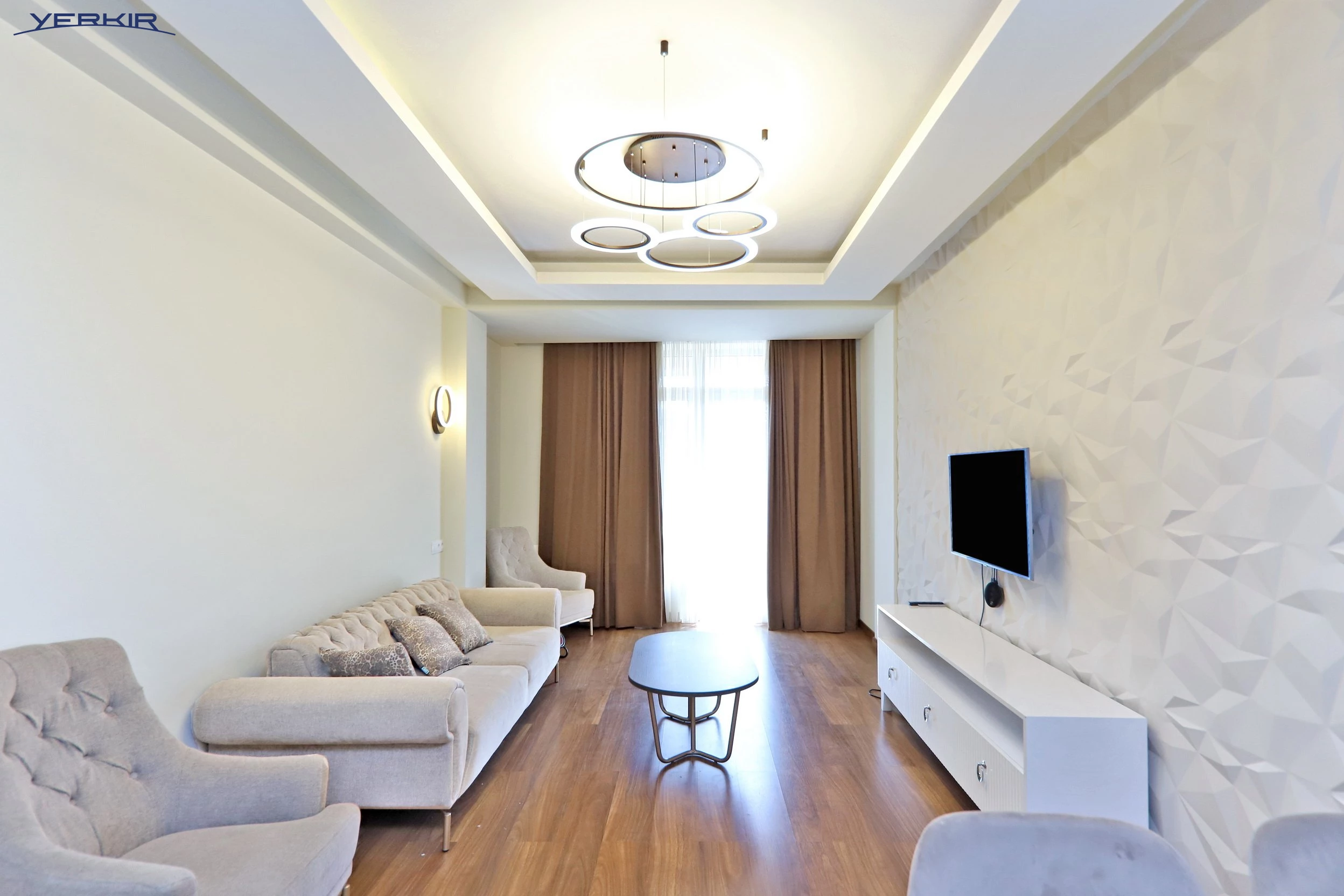 Apartments Code: 9+316653