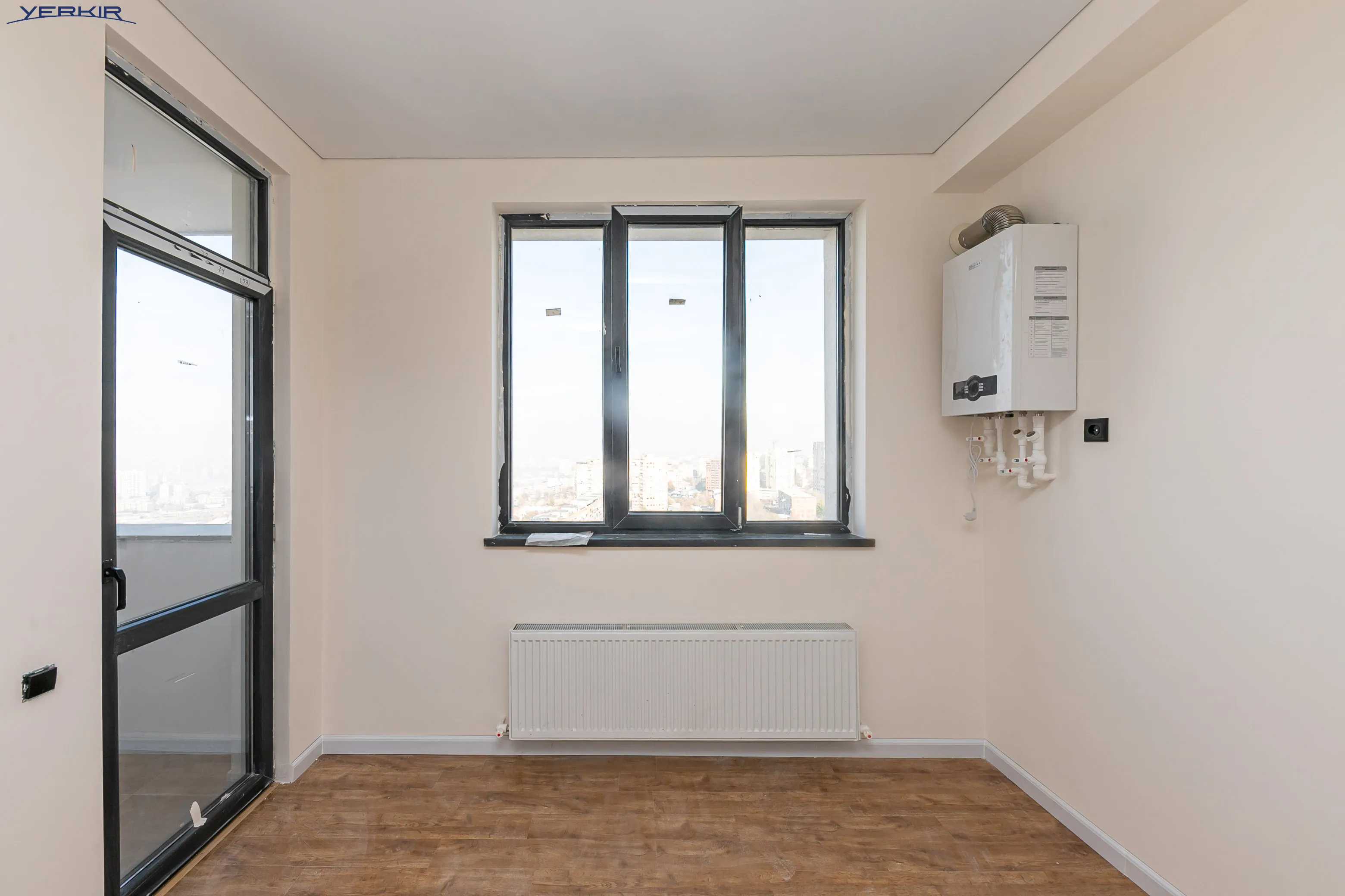 Apartments Code: 5+2454435