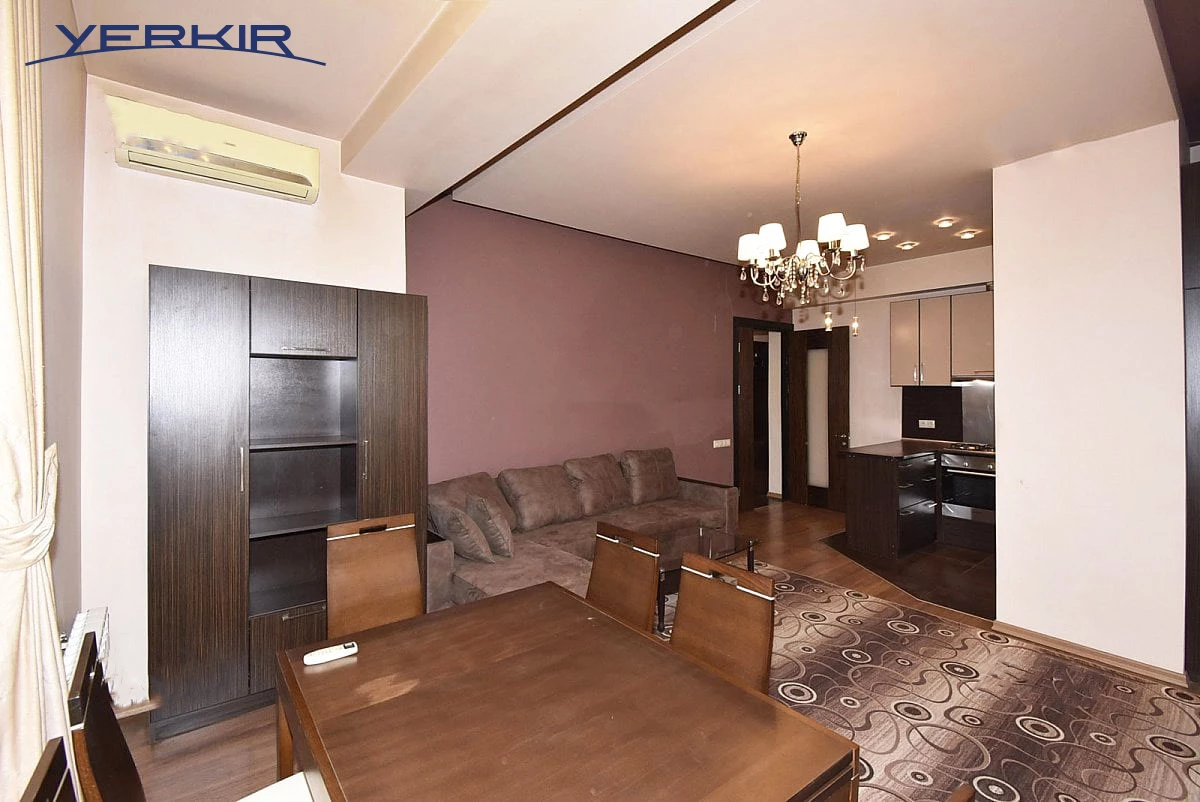 Apartments Code: 5+216450