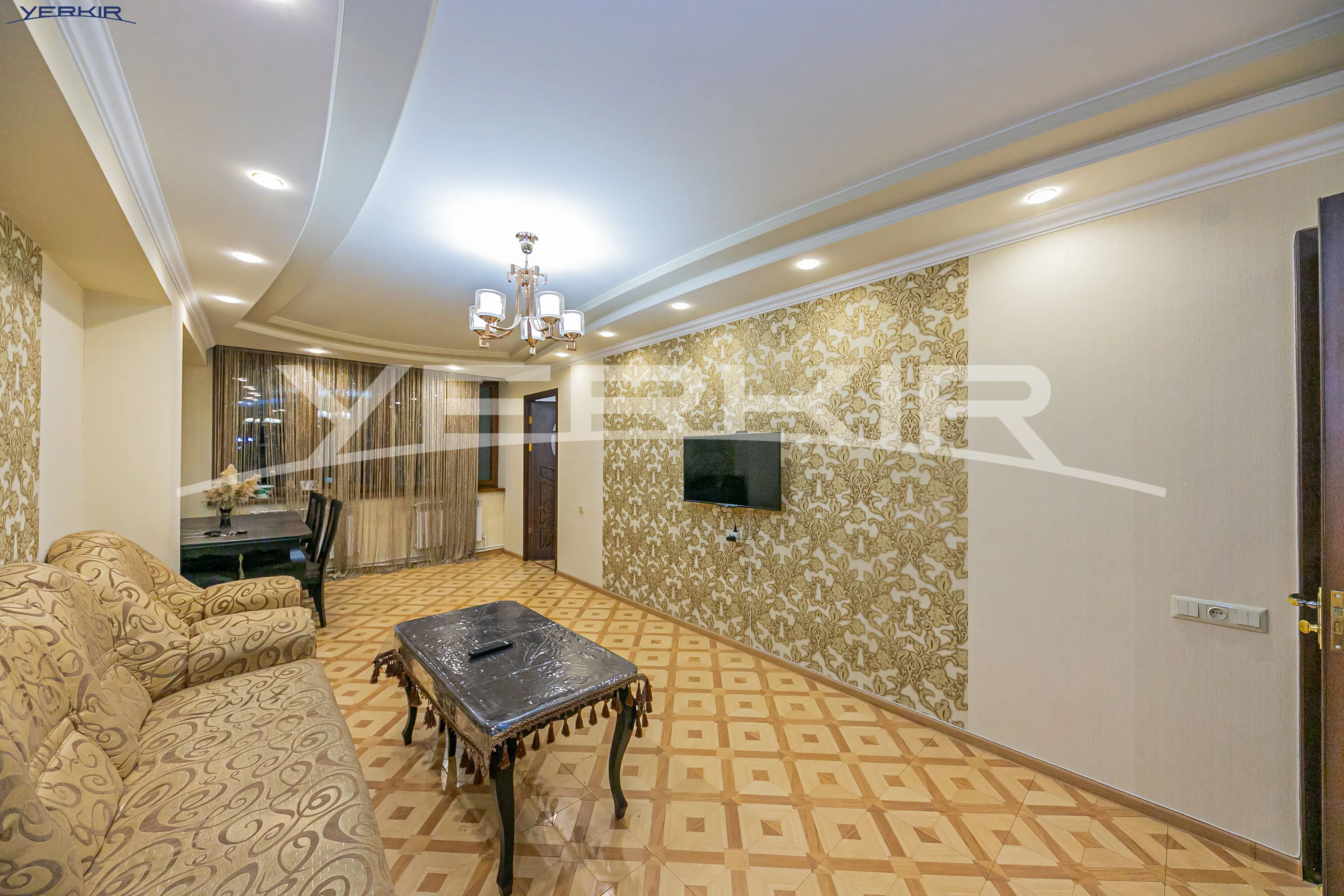 Квартиры Код 5+3221644