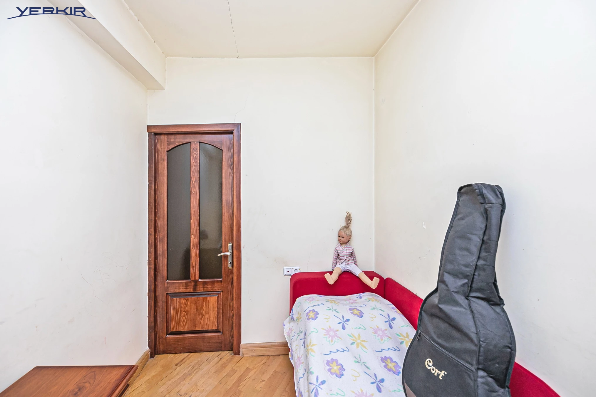 Apartments Code: 10+31298