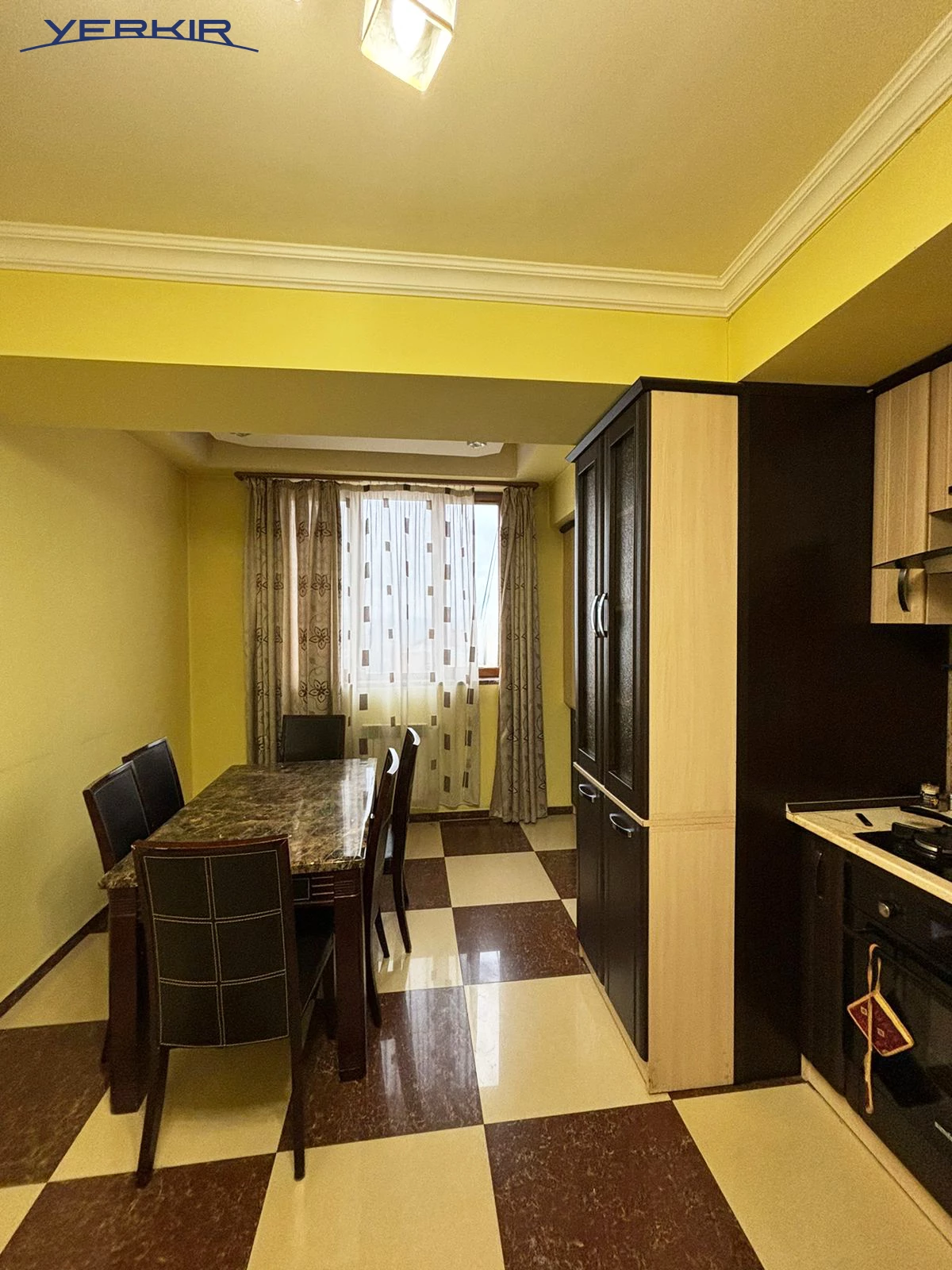 Բնակարաններ Կոդ` 1+816174